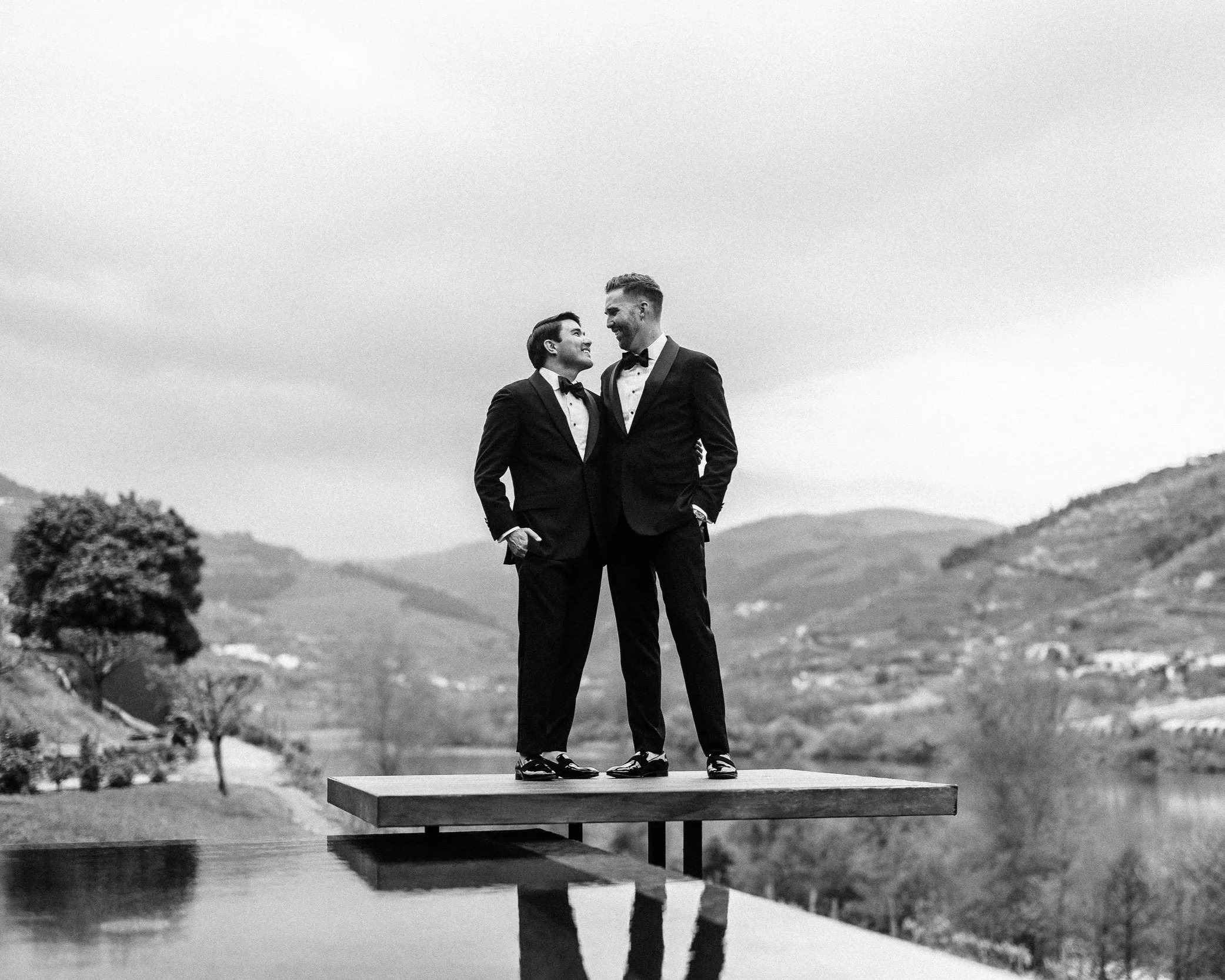 Portugal wedding, wedding photographer, Lounge Fotografia, capturing elegant and timeless destination wedding moments