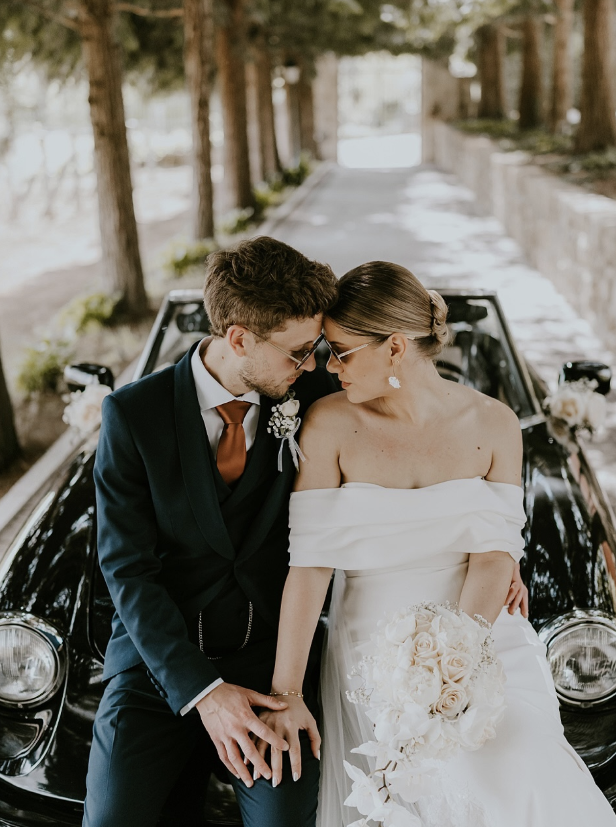 Portugal wedding, hair and makeup artist, Pedro Netto Studio, creating elegant and flawless bridal looks for destination weddings