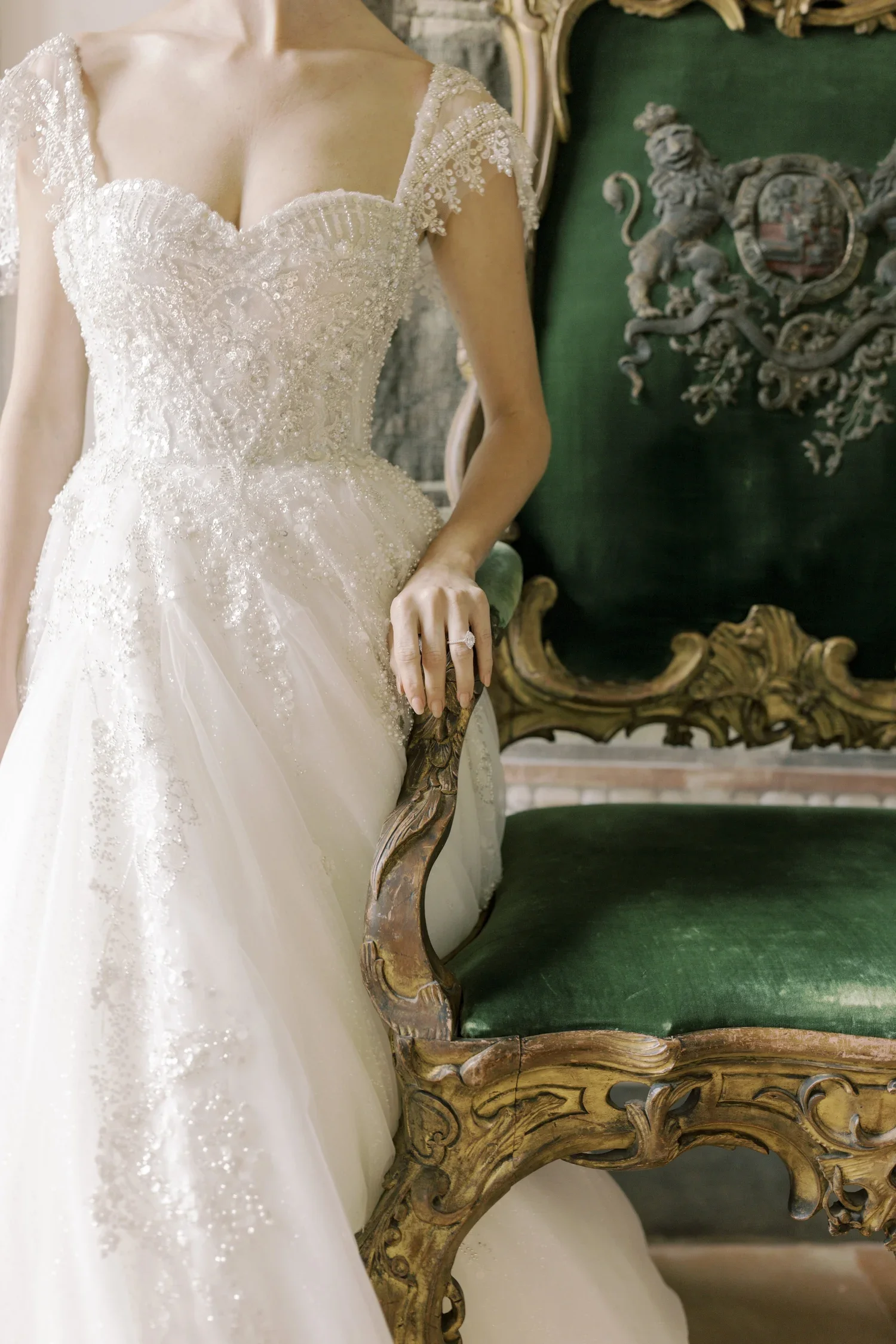 Portugal wedding, wedding photographer, Maria Rão Photography, capturing elegant and emotional destination wedding moments