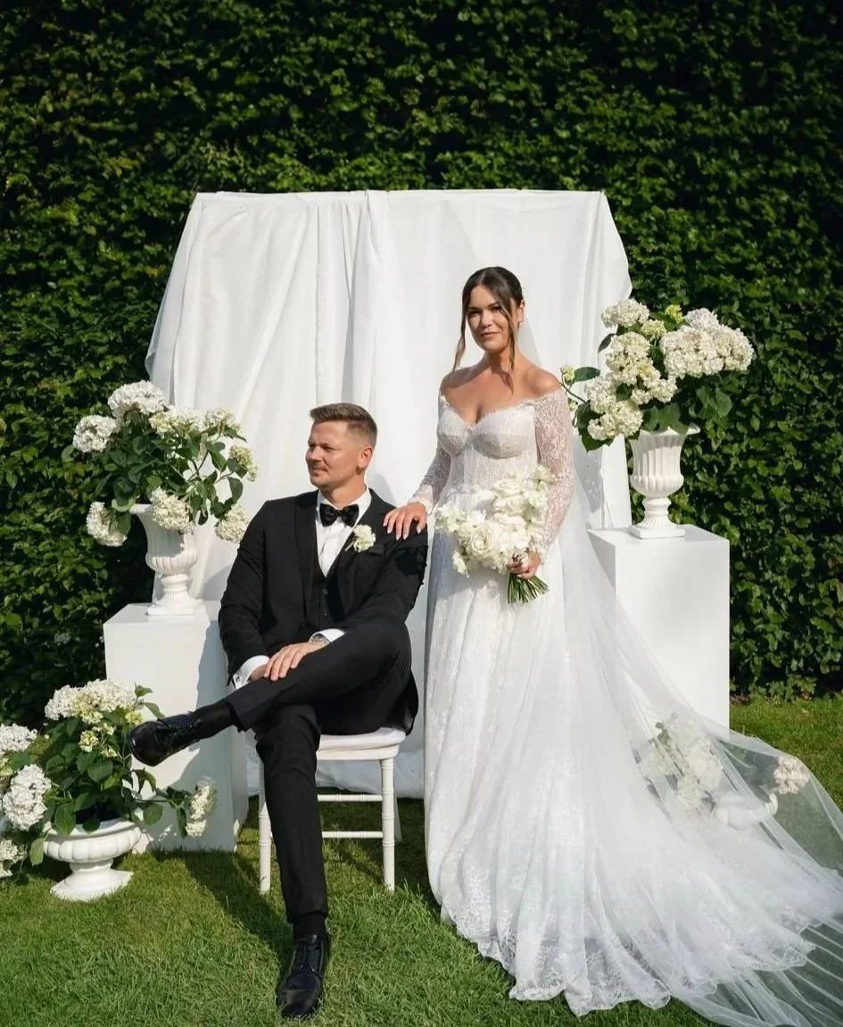 Portugal wedding, wedding photographers, The Santos Weddings, capturing elegant and emotional destination wedding moments