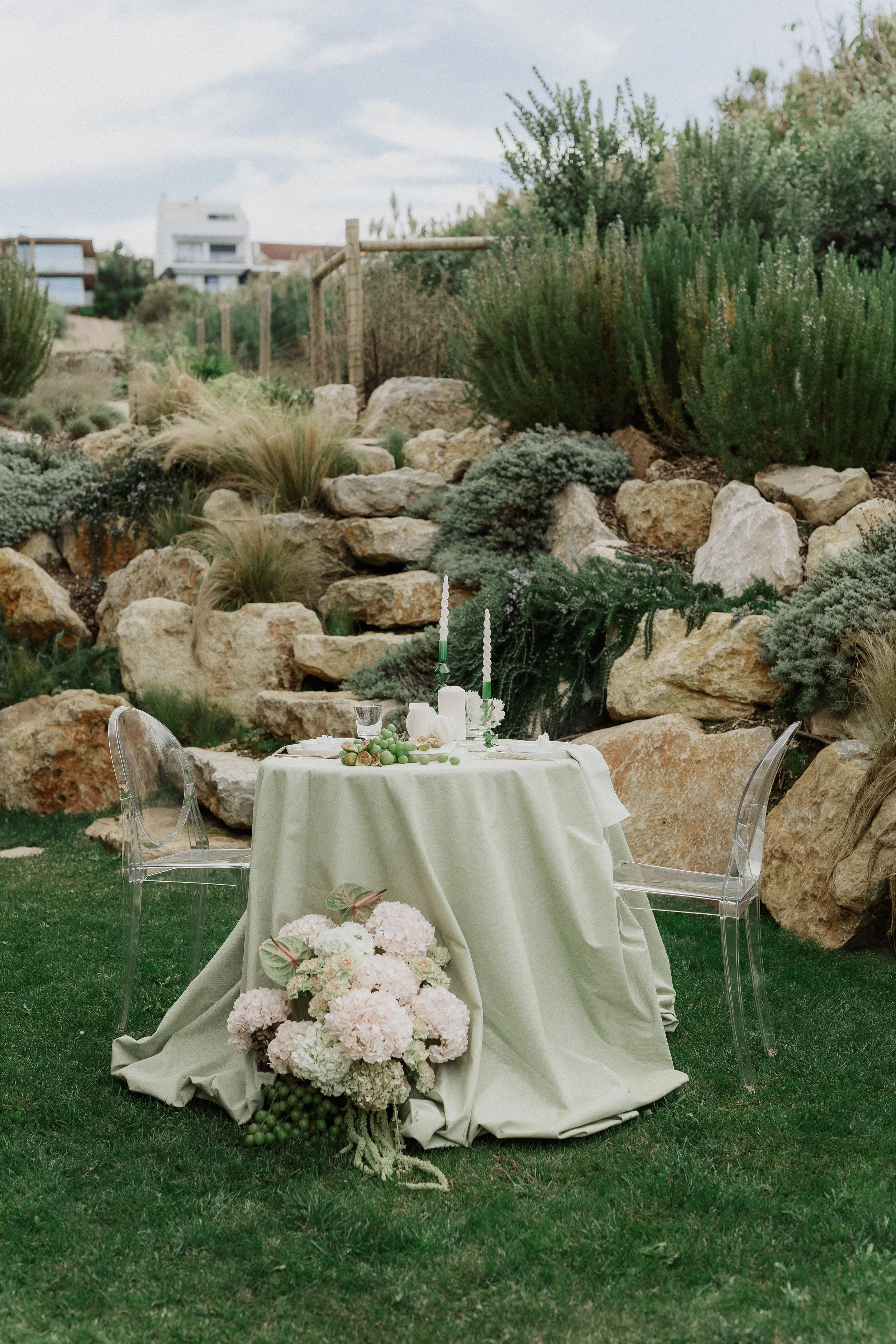 Portugal wedding, wedding planner and celebrant, Ode Stories Weddings, creating emotional and bespoke destination weddings