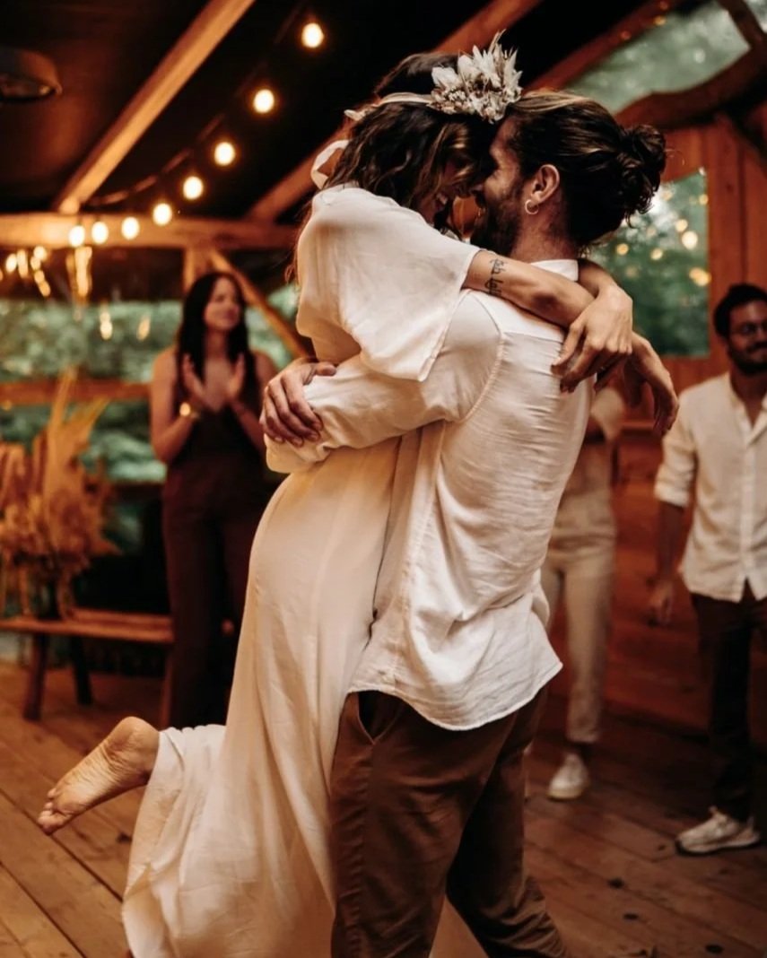 Intimate wedding in Portugal in a private estate setting