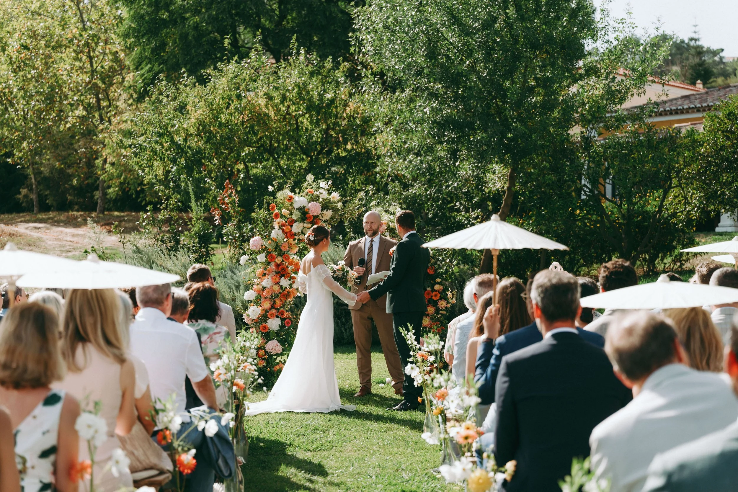 Portugal wedding, destination wedding photographers and videographers, Rosado Shoot Stories, capturing cinematic and emotional wedding moments