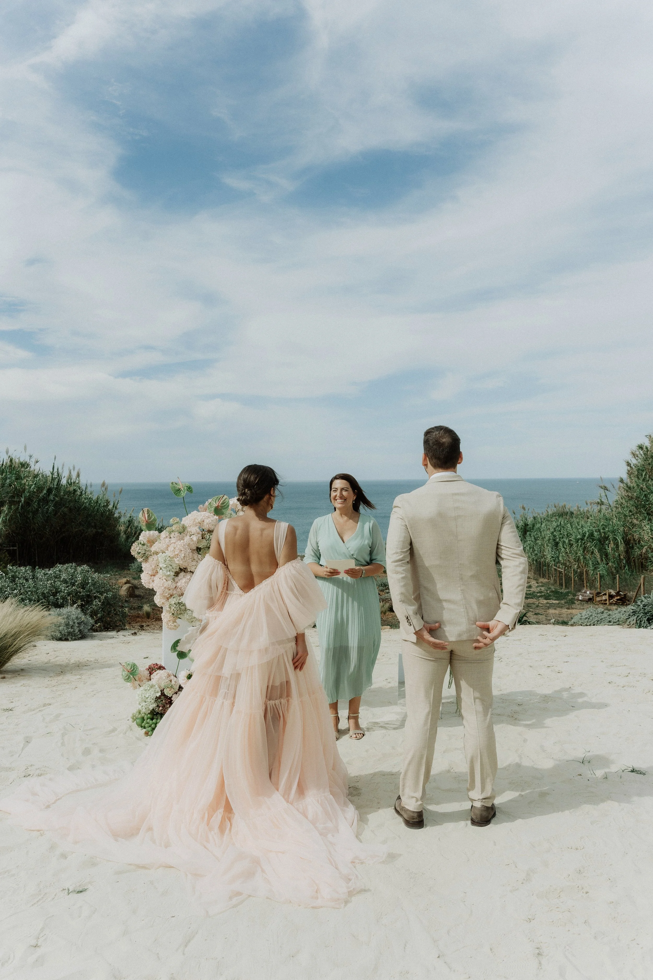 Portugal wedding, wedding planner and celebrant, Ode Stories Weddings, creating emotional and bespoke destination weddings
