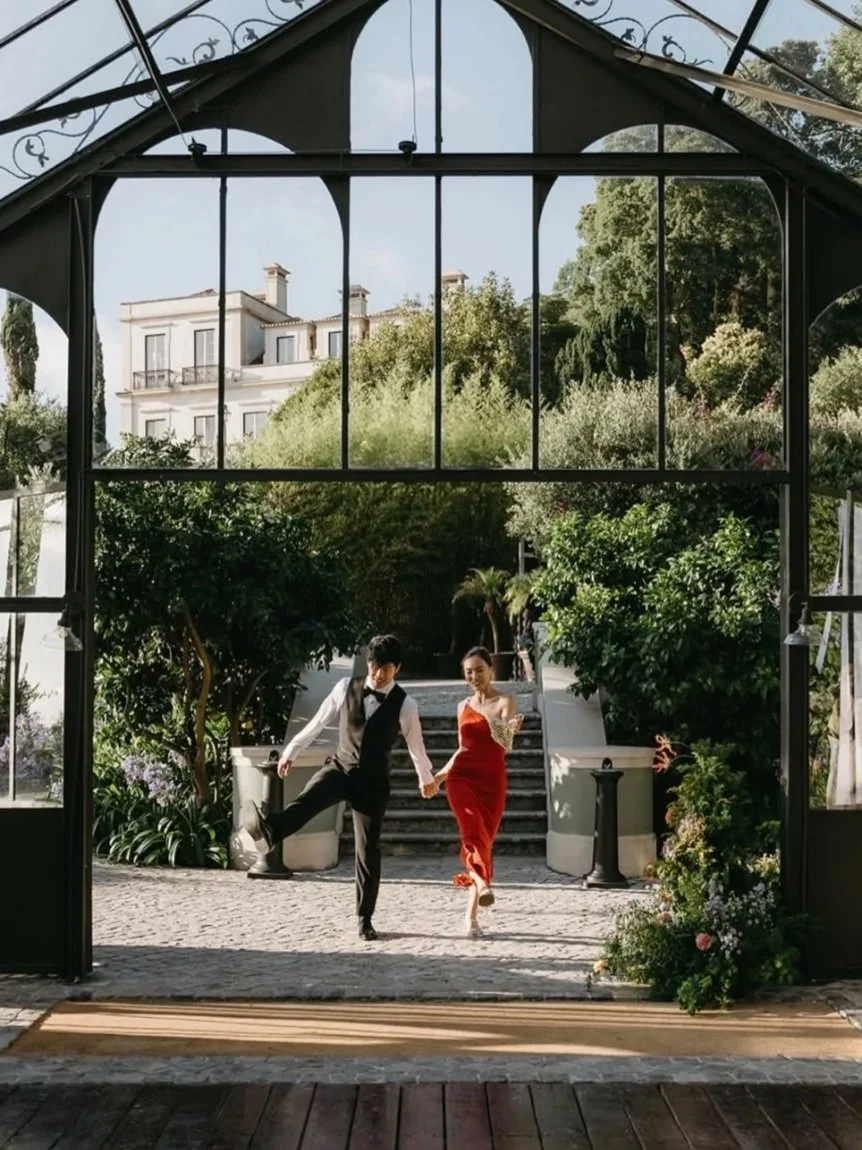 Luxury destination wedding in Portugal focused on emotion, atmosphere and unforgettable guest experience