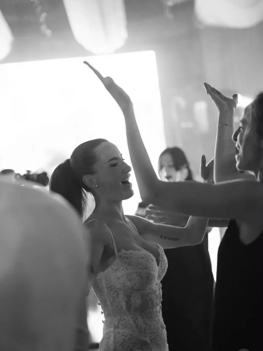 Luxury destination wedding in Portugal focused on emotion, atmosphere and unforgettable guest experience