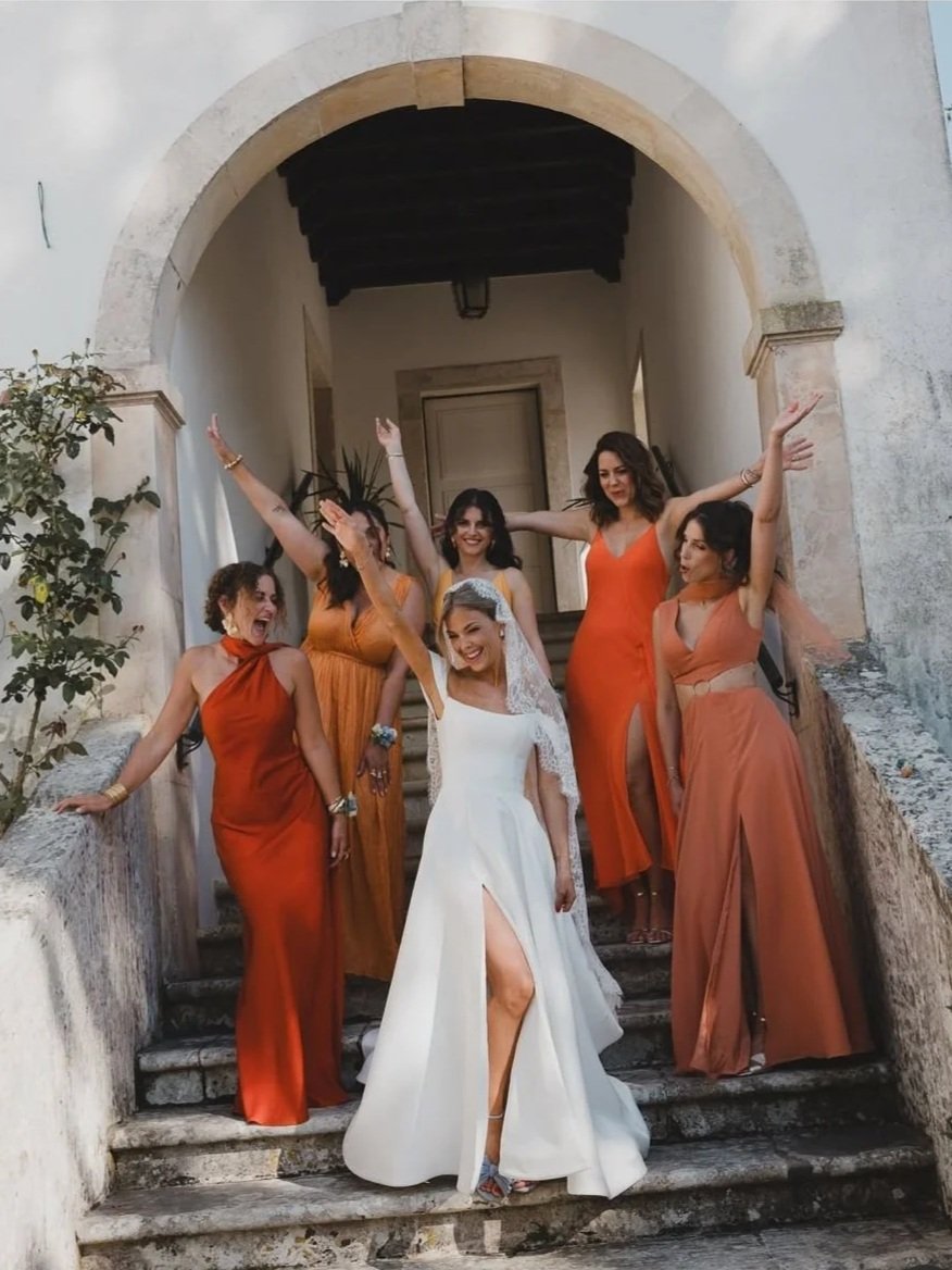 Bride era wedding inspiration in Portugal featuring emotional, intentional and elegant moments captured by top wedding professional