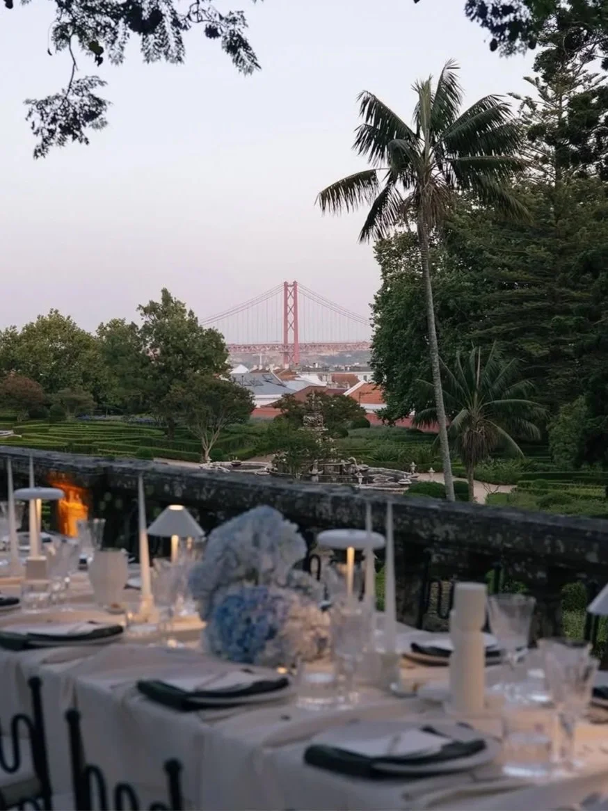 Luxury destination wedding in Portugal focused on emotion, atmosphere and unforgettable guest experience
