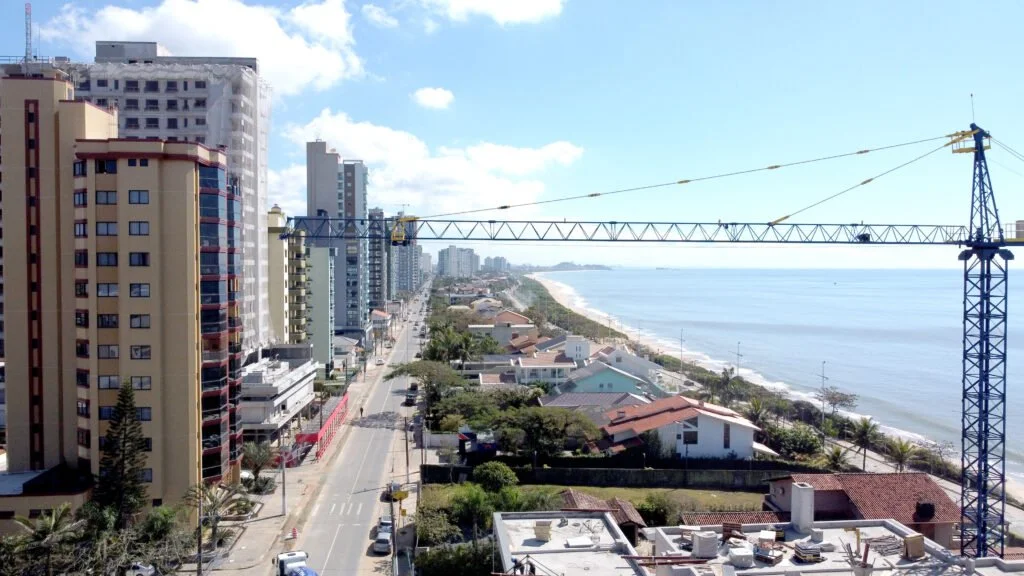 🔝 Balneário Piçarras entra no Top 5 nacional em demanda por imóveis de alto padrão