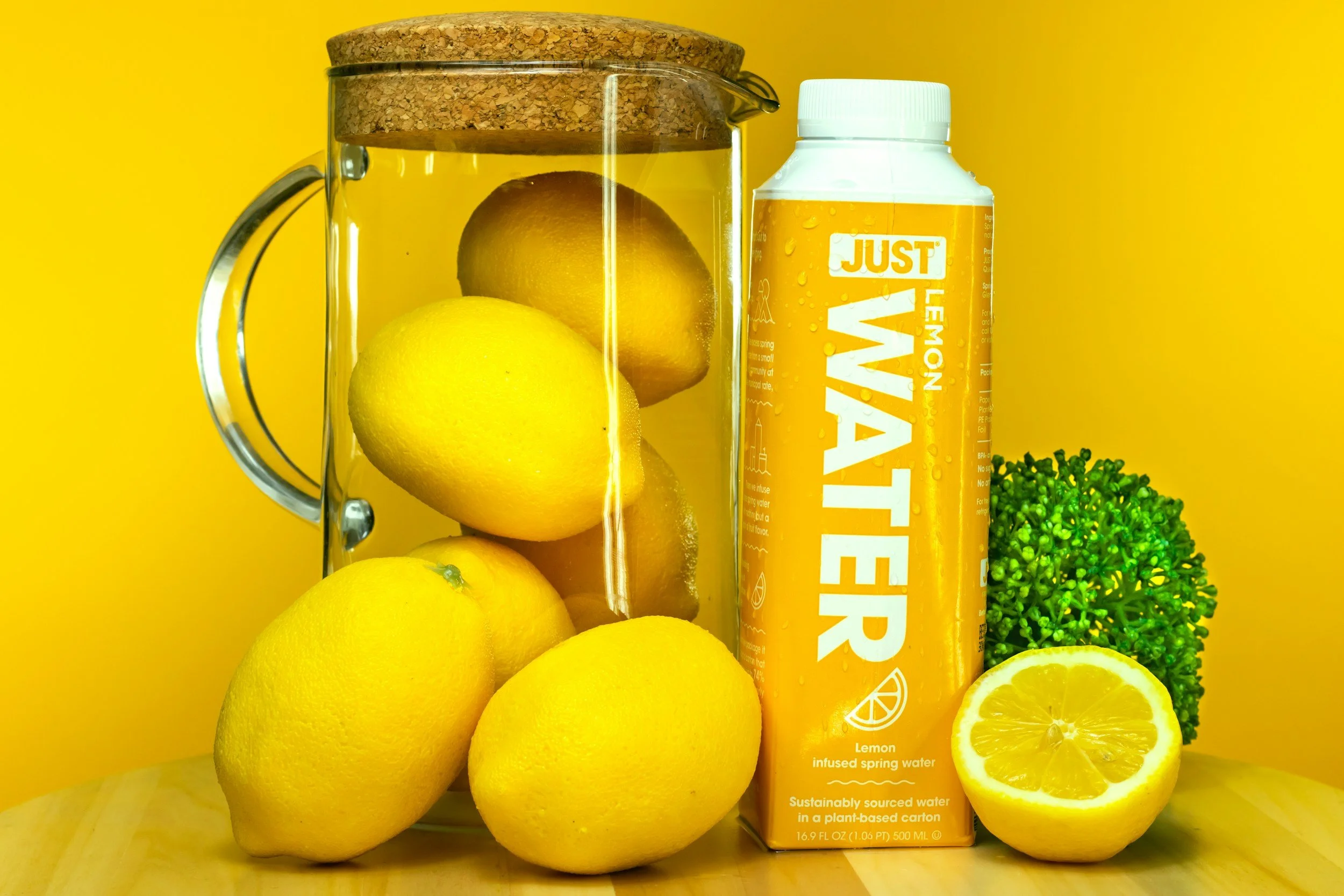 BVTalks® guide explaining whether lemon water can treat bacterial vaginosis, vaginal odor or vaginal pH imbalance.  And keep you