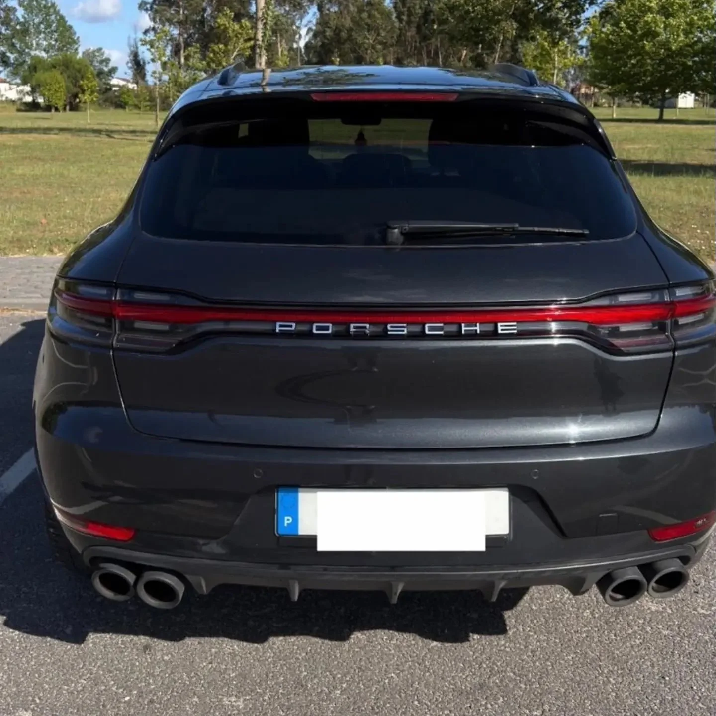 02.jpg