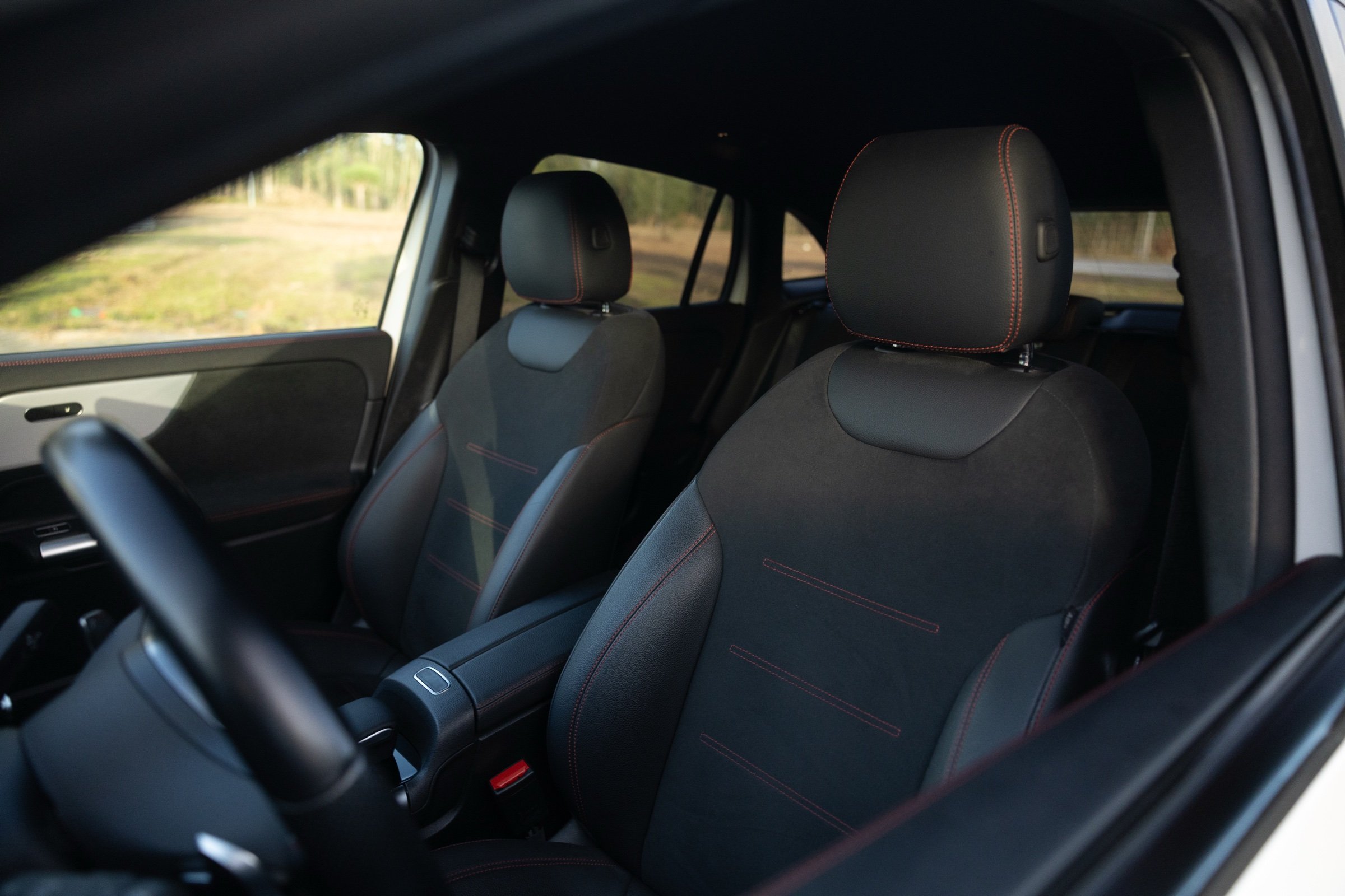 eqa-250-amg-10.jpg
