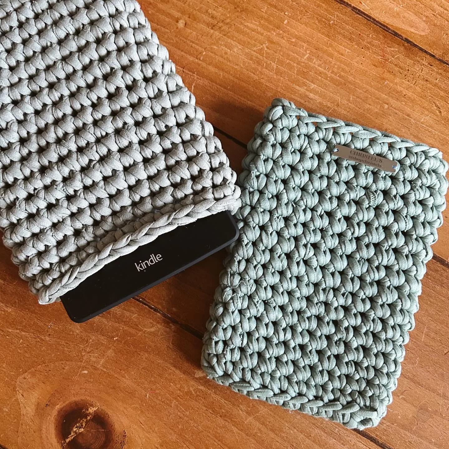 Kindle sleeves - now available on my website 🤓💚