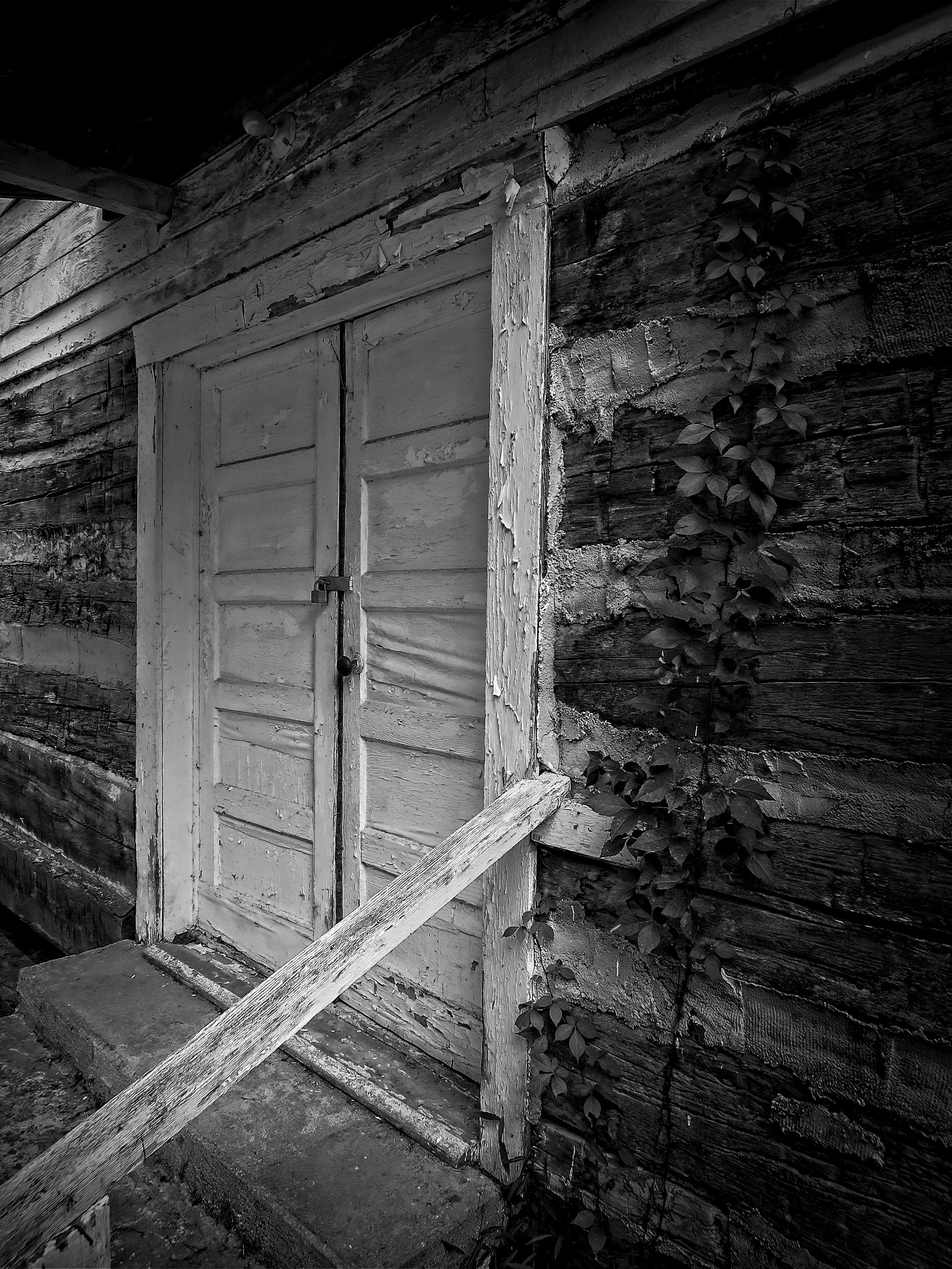 Old Bogard Log Church in Crawford Cty