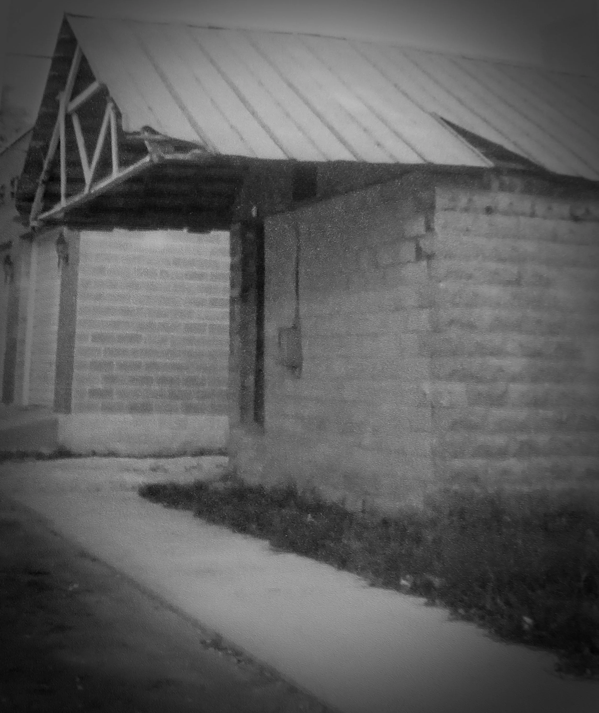 The Old Ice House behind the Drugstore