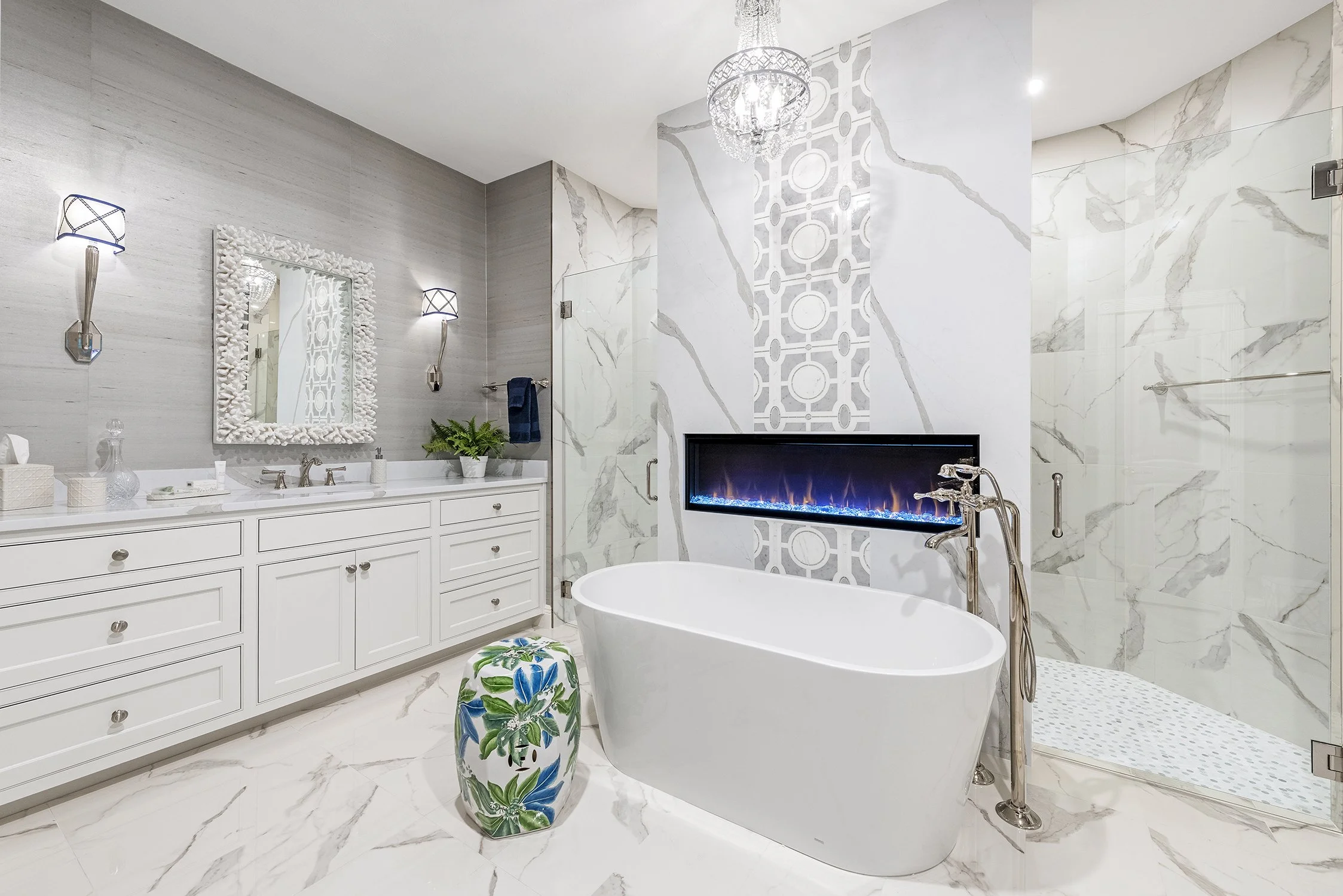 Collins Interiors LBK-6OP web.jpg