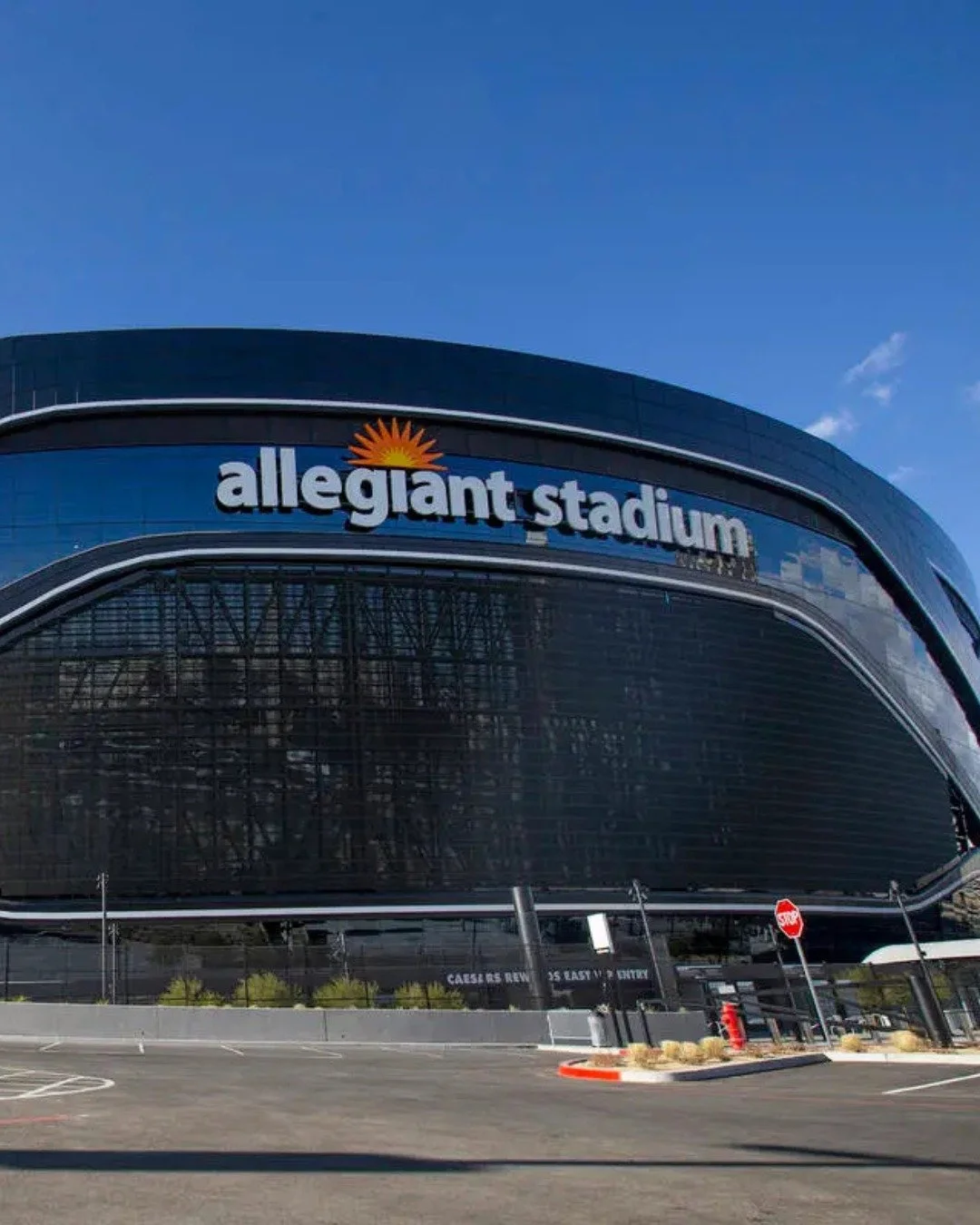 NRL National Rugby League 
Allegiant Stadium, Las Vegas NV 

El Rugby League Las Vegas no es solo un partido, es un festival masivo que toma la ciudad durante la &uacute;ltima semana de febrero. Si no conoces el deporte, el evento en el Allegiant Sta