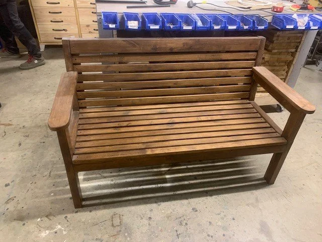 Bench 1.jpg