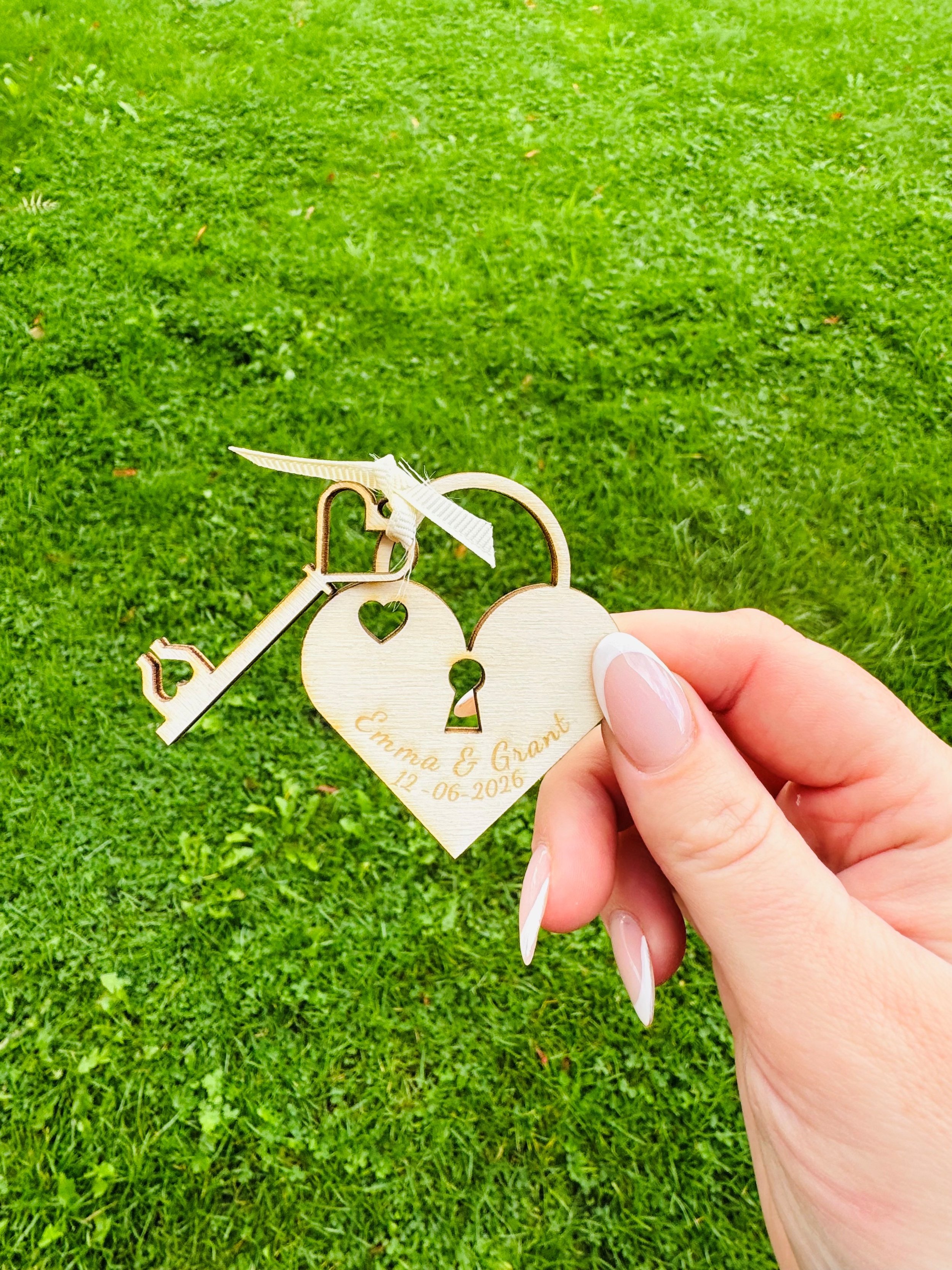 Personalised Wedding Keepsake - Lock and Key (10)