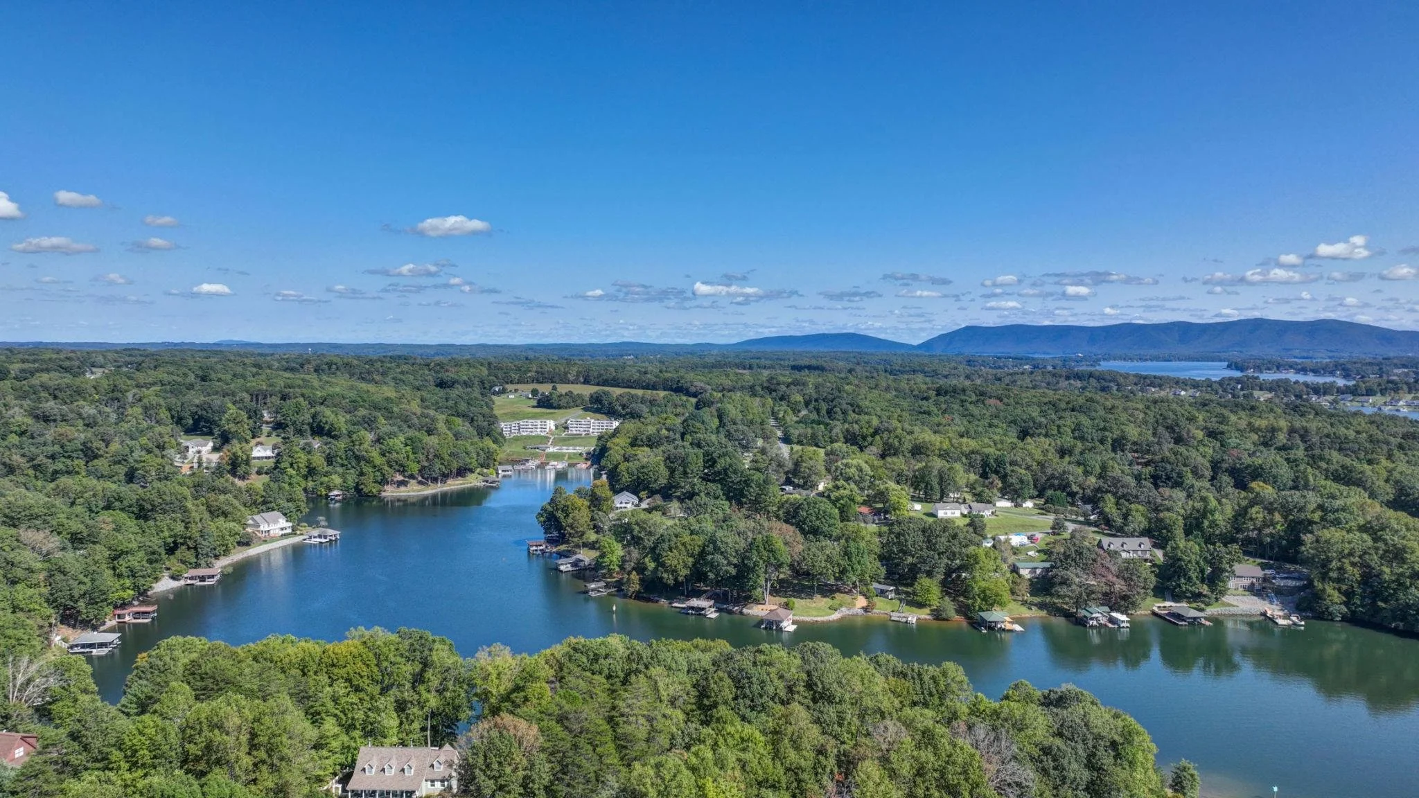 Smith Mountain Lake, Virginia