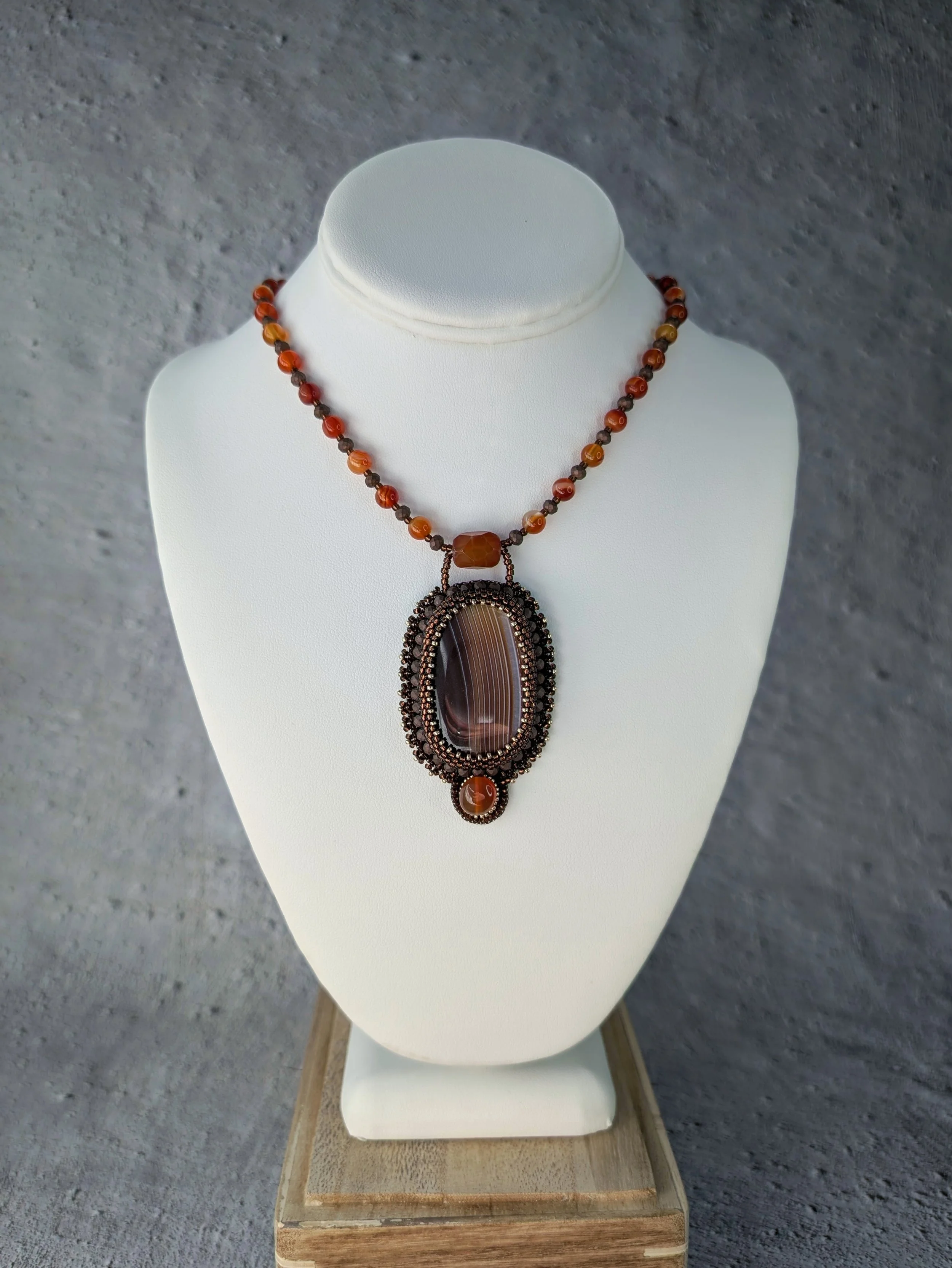 Banded agate necklace