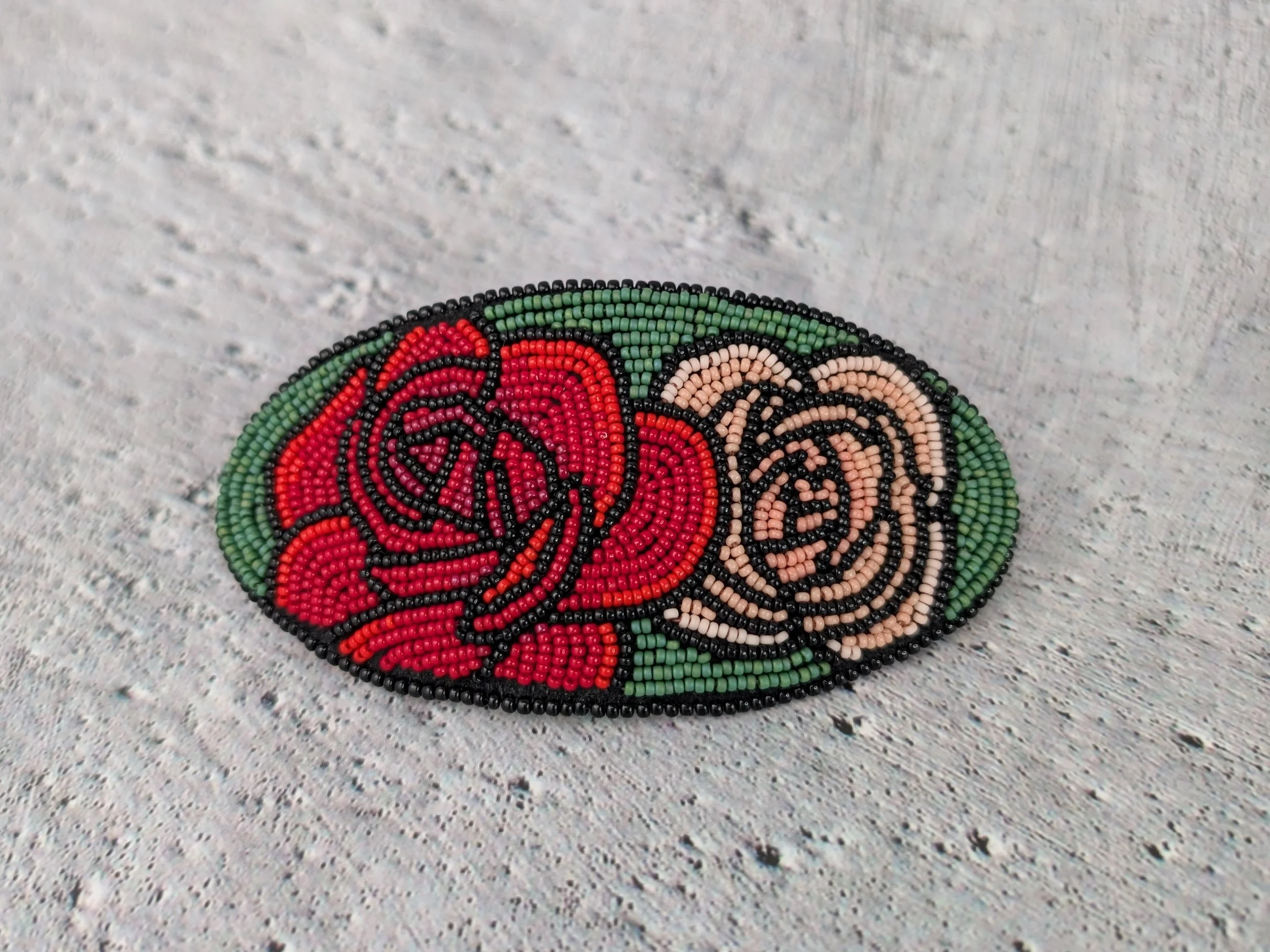 "Blooming Roses" hair clip