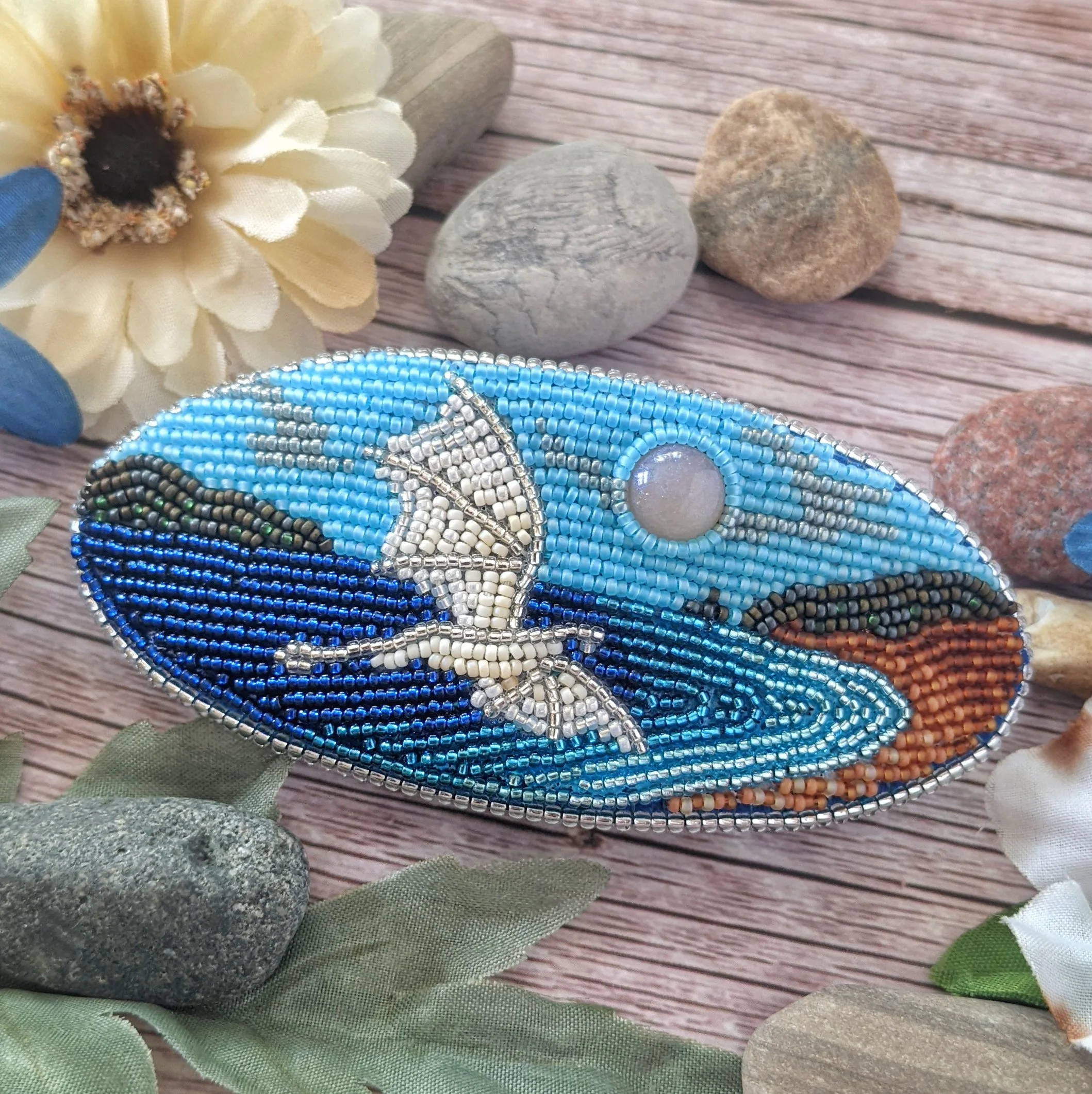 White dragon hair clip