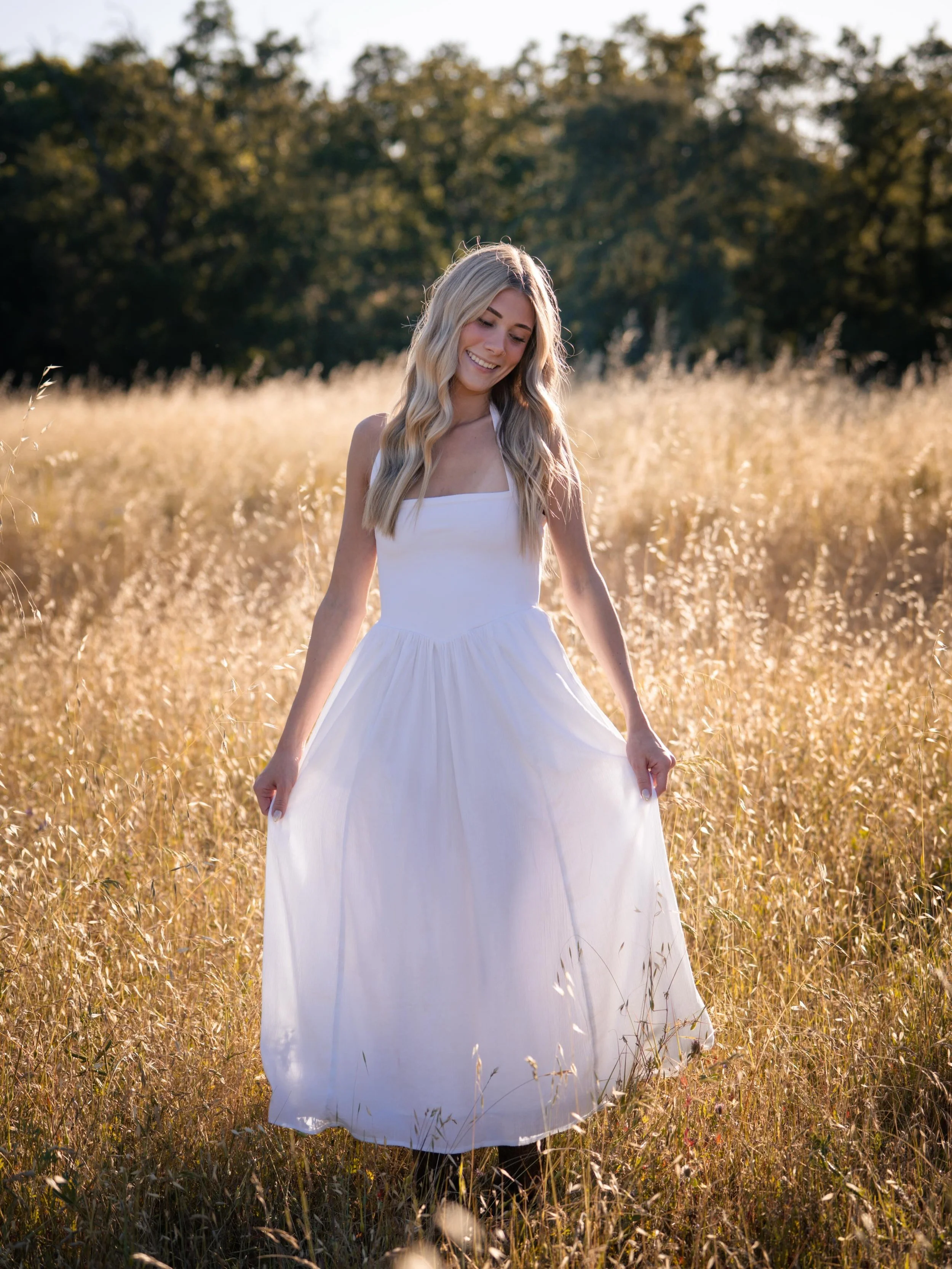 &ldquo;That was so much fun, it was like we were just hanging out&rdquo; 😊 Wonderful shoot with this young lady! Congrats class of #2026 #roseville #photographer