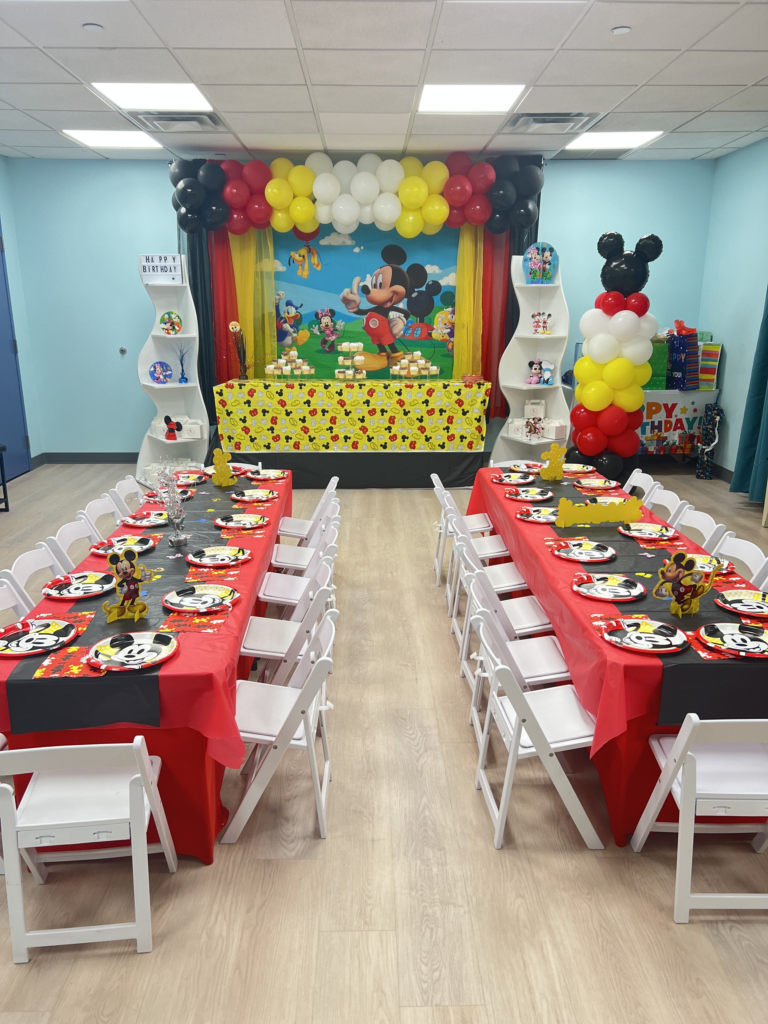 36. Mickey Mouse-Ultimate