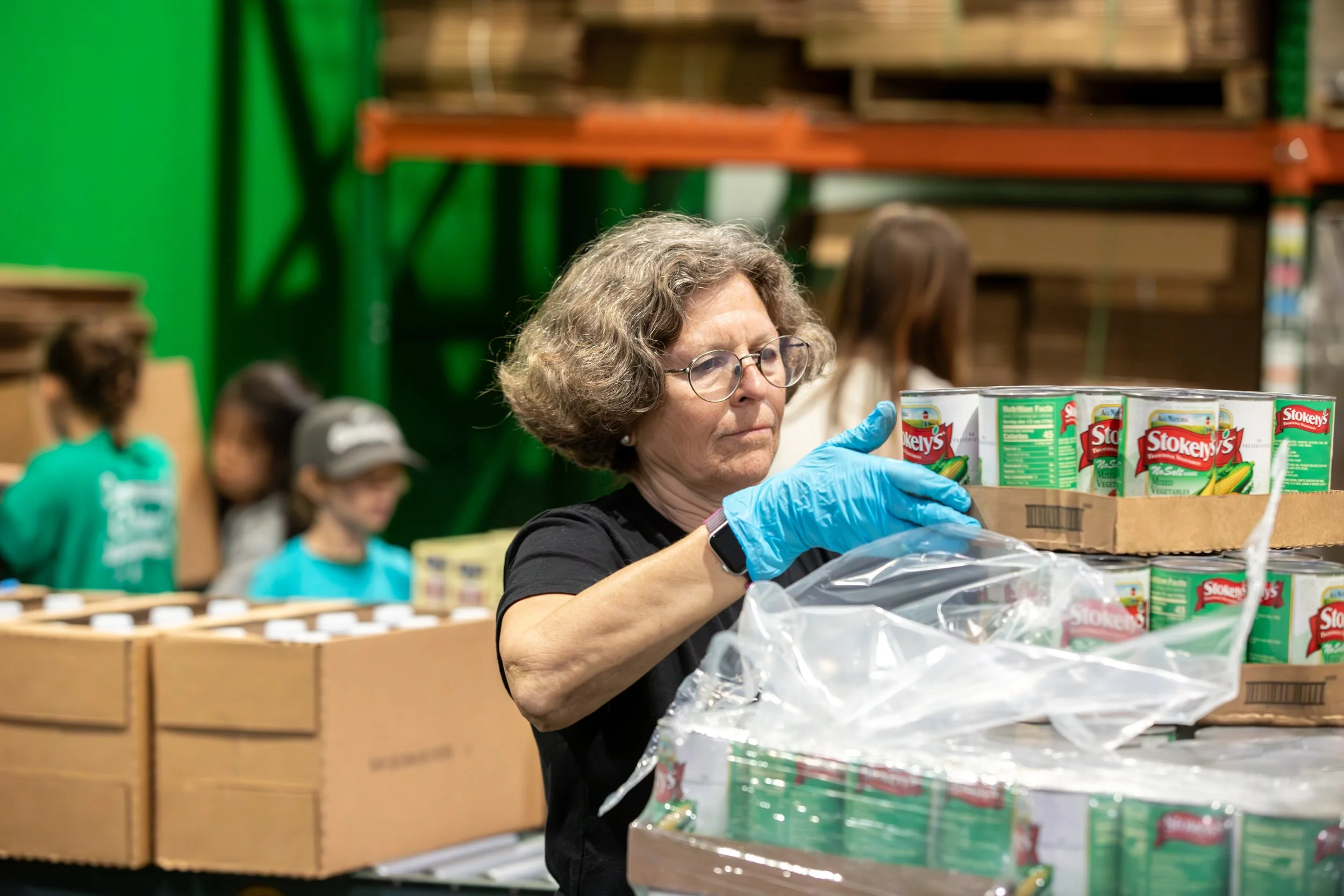 sf-day-community-041125-foodbank-edits-011.jpg