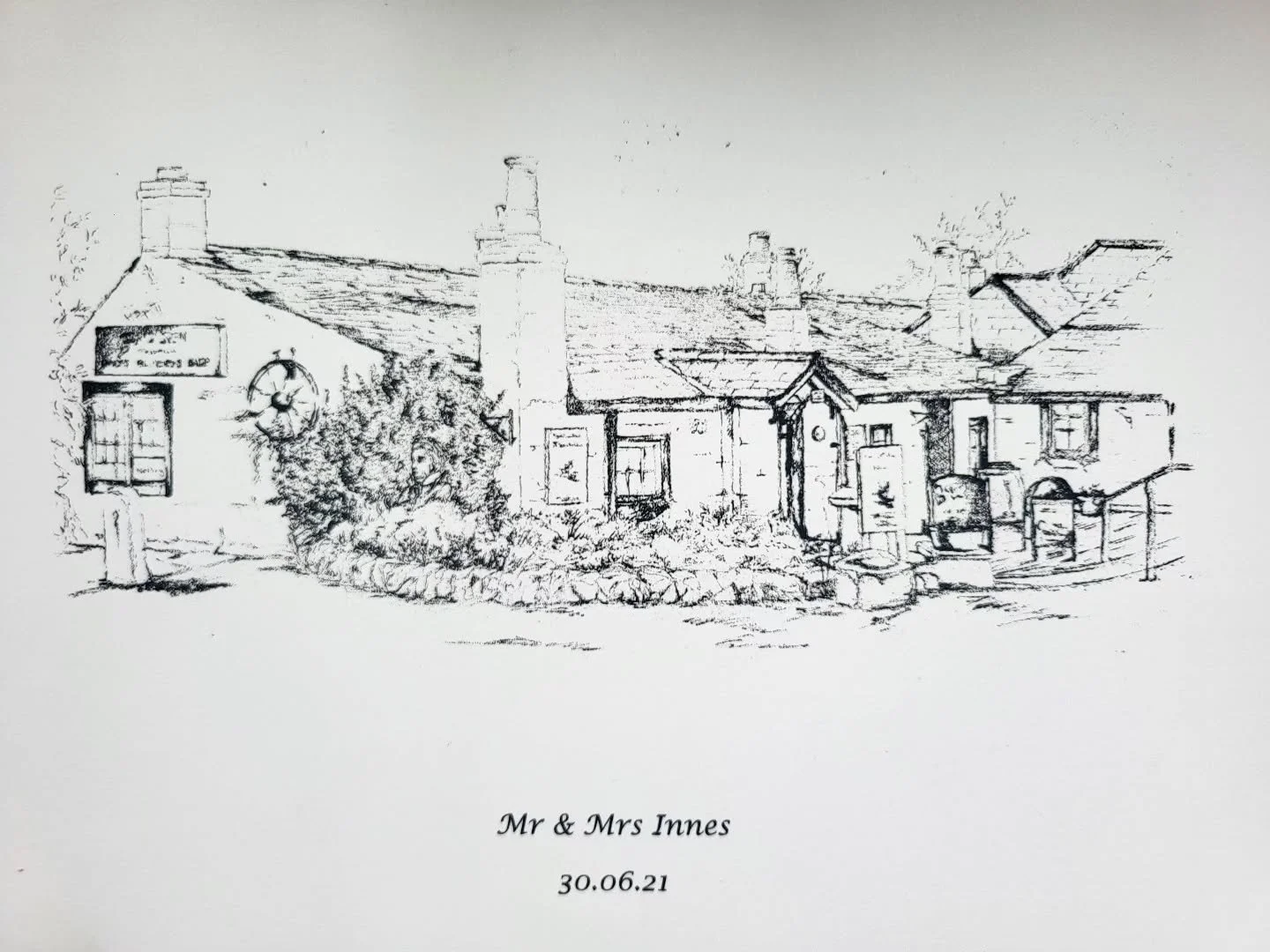 A commission from my lovley friend to celebrate a wedding at Gretna Green. 
Pencil and ink.
#wedding #commission #pencilart #inkdrawing  #celebrate #scotland #gretnagreen