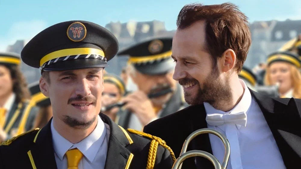 THE MARCHING BAND 
