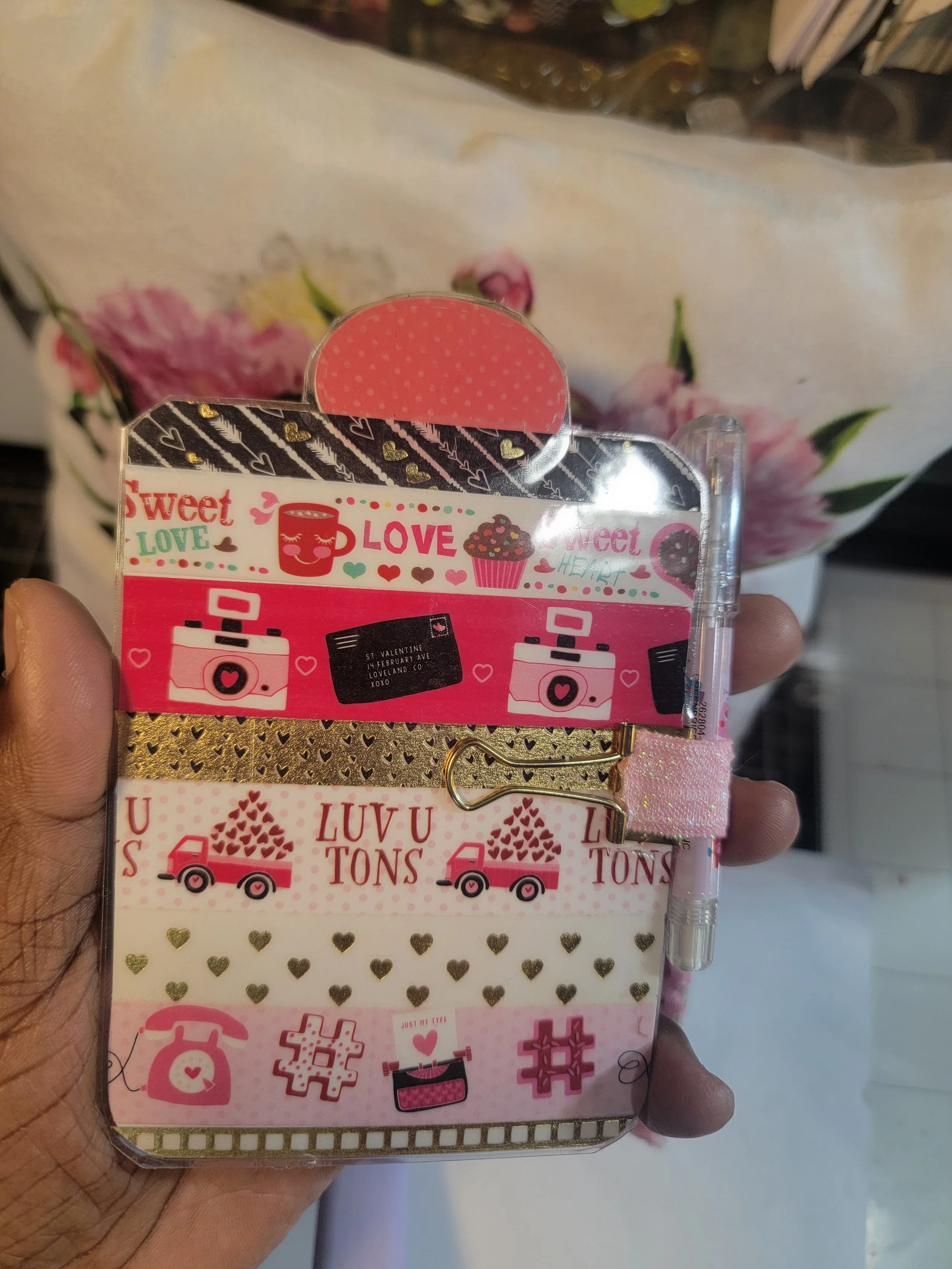 Valentine shaker planner5.jpg