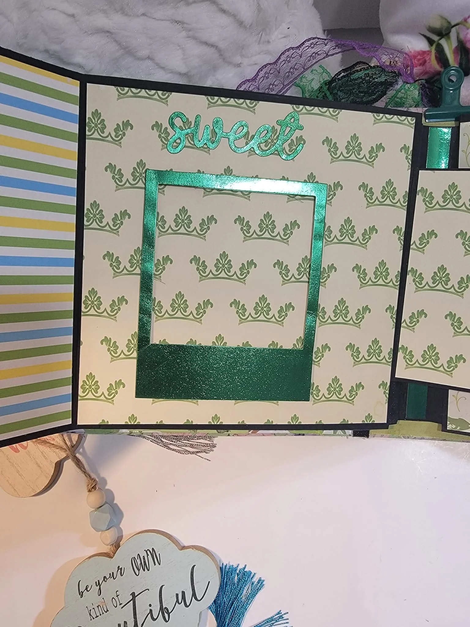 8x8 mini album 4.jpg