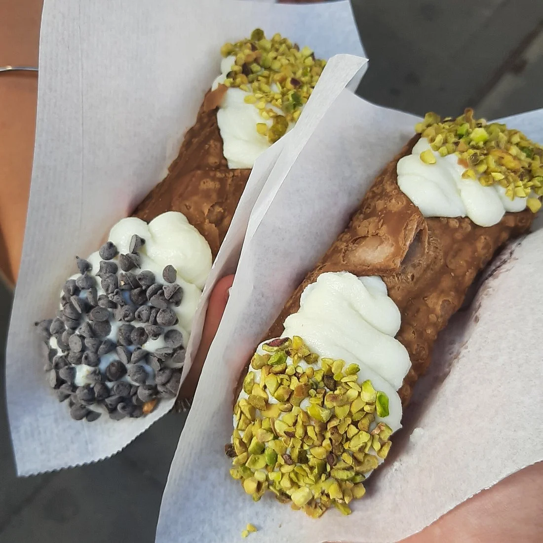 cannoli.jpg
