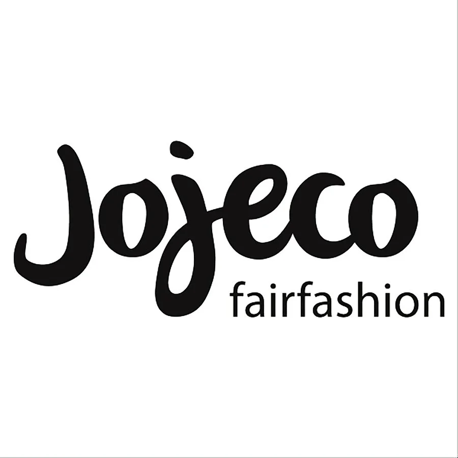 Logo mit dem Schriftzug 'Jojeco fairfashion' in schwarzer Schrift auf weißem Hintergrund.