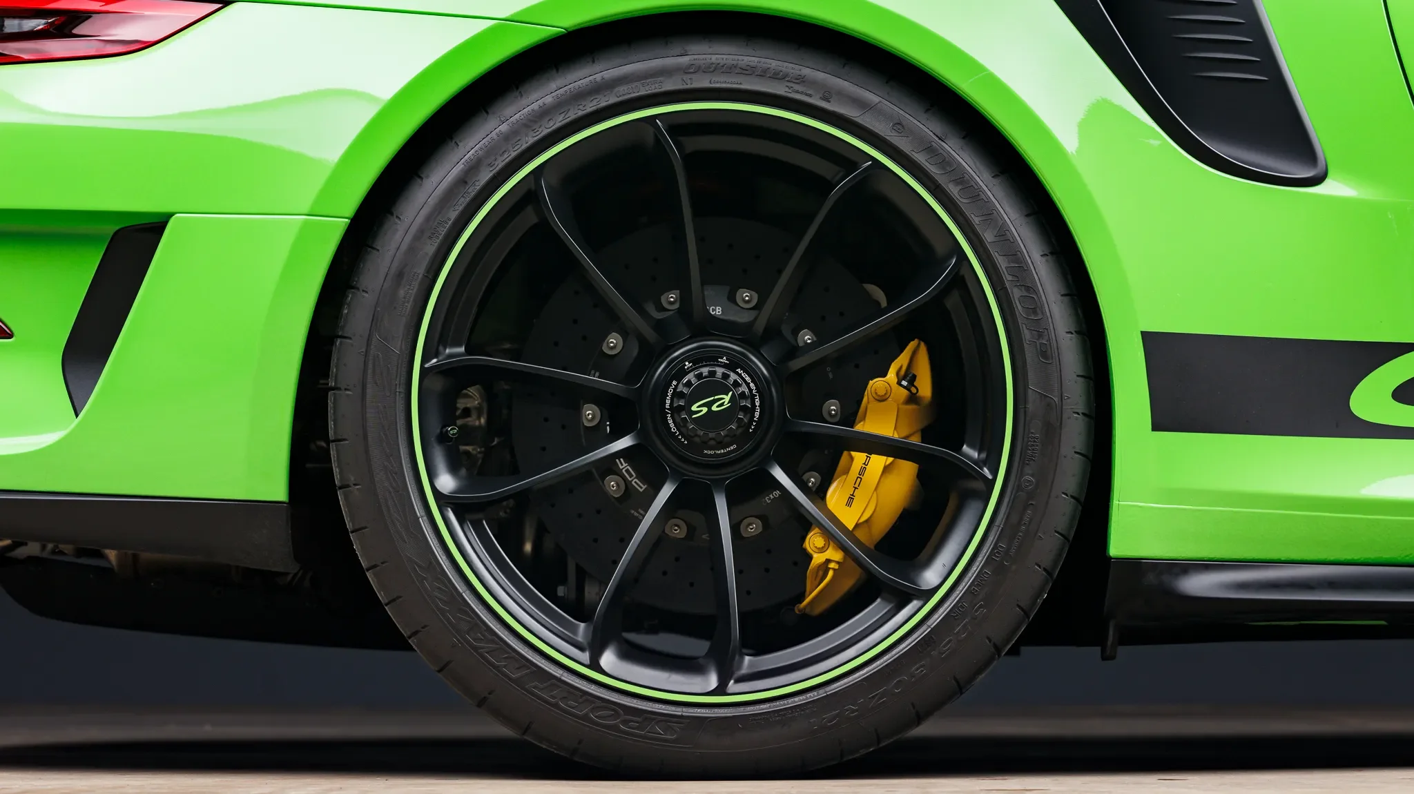 Web-40383-19-Porsche-GT3RS-123-90468.webp