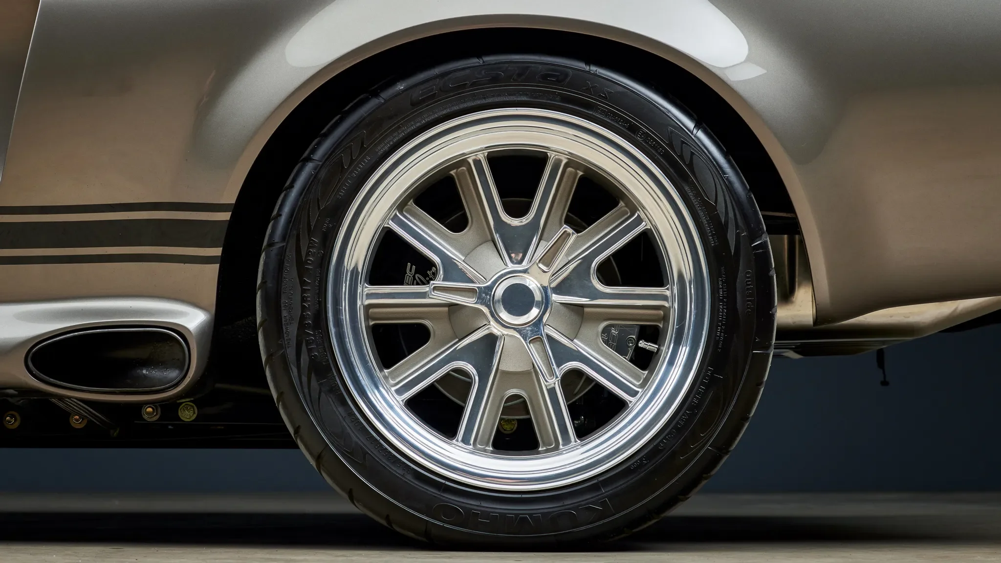 Web-40209-68-Ford-Mustang-99-27511.webp