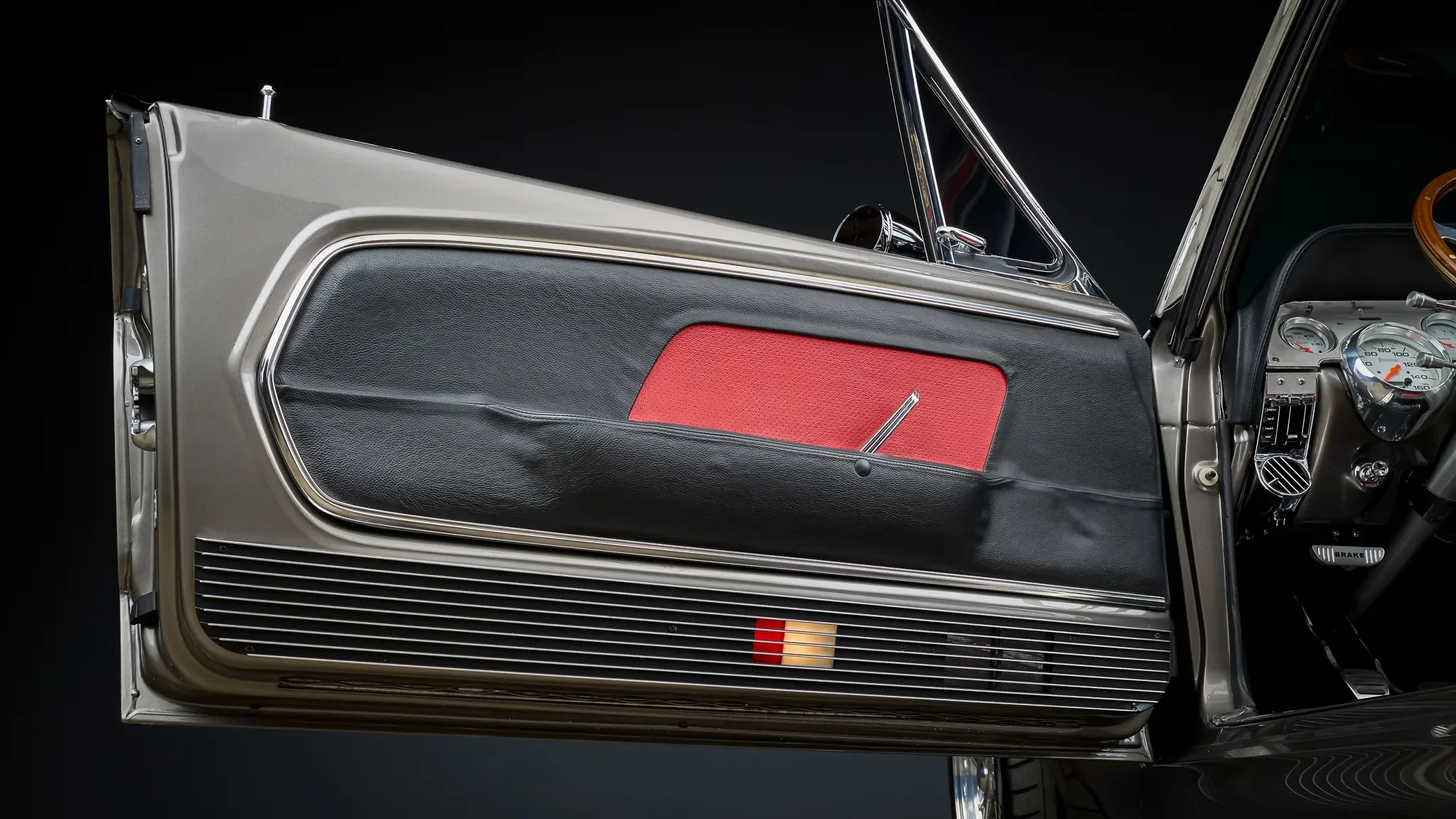 Web-40209-68-Ford-Mustang-187-27177.webp