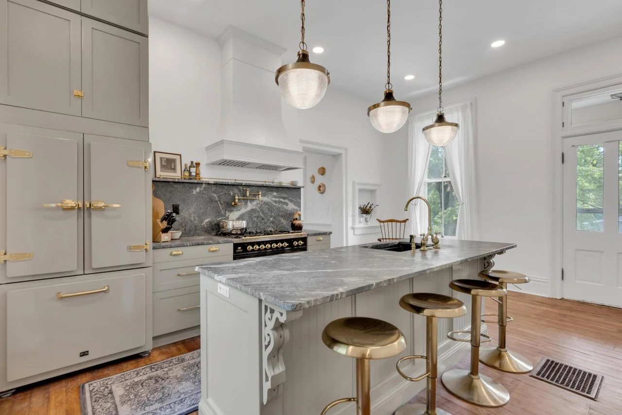 Kitchen 5.jpg