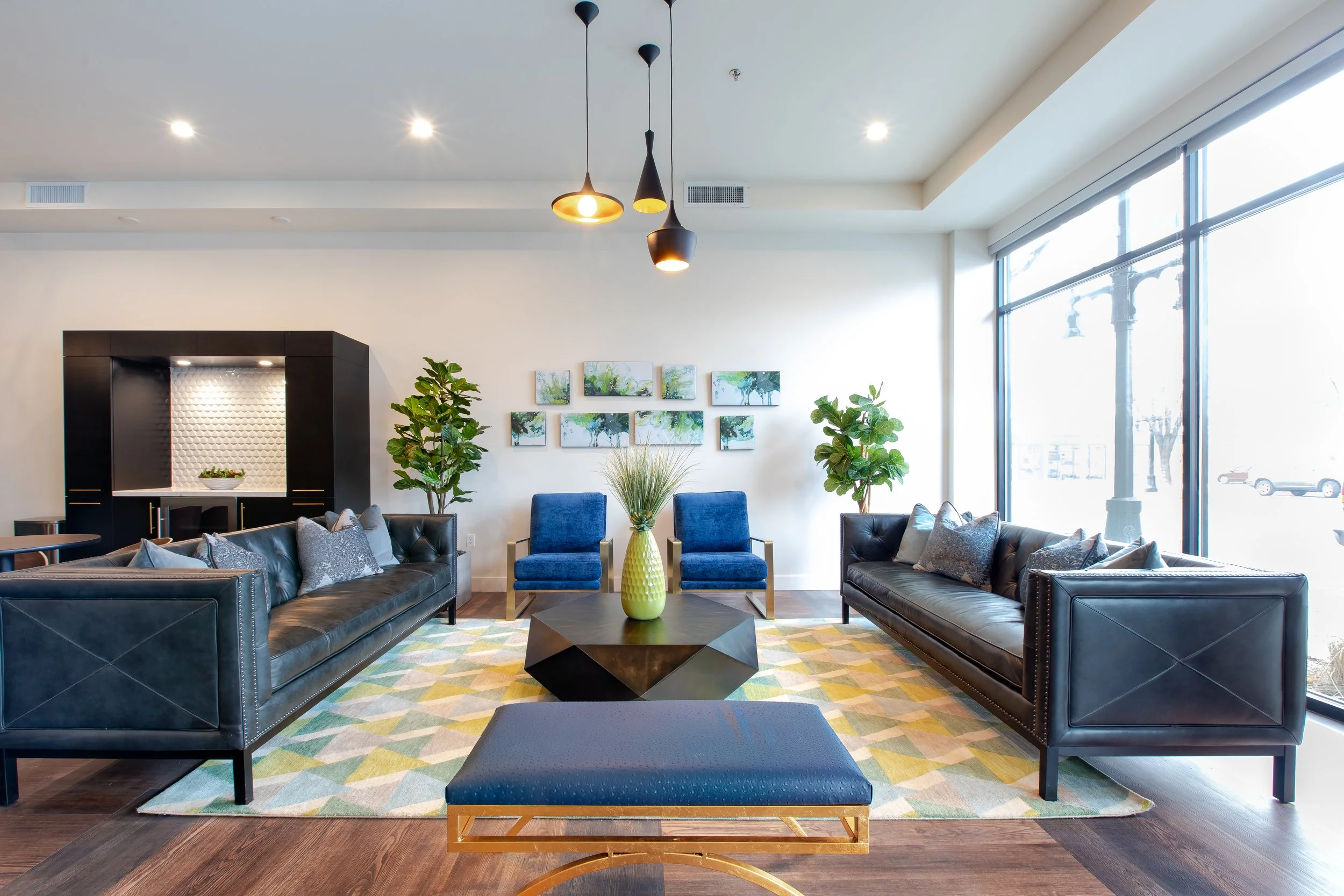Urbana_Lobby_KL3A6824_1.jpg