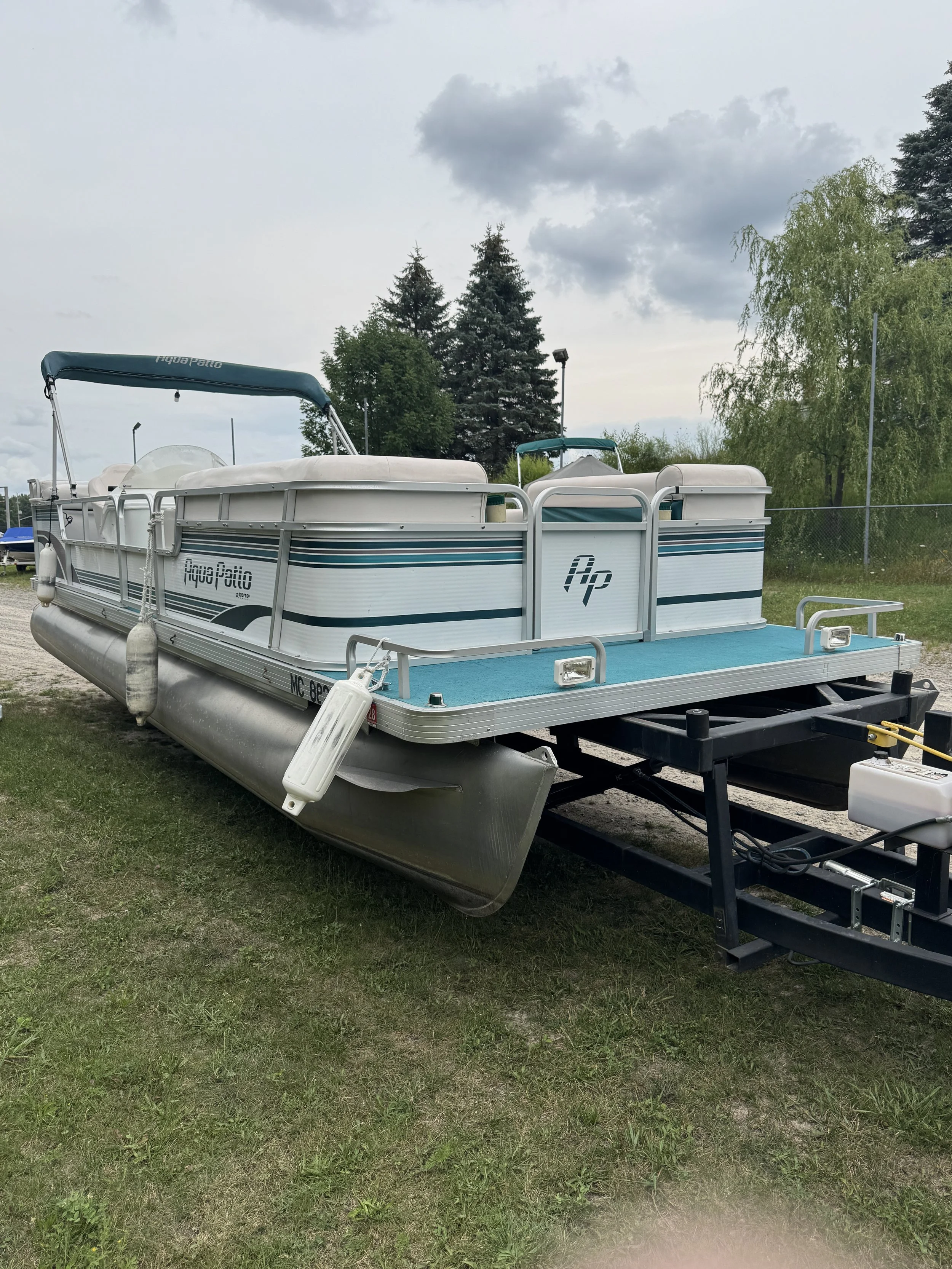 1998 Aqua Patio 240pe