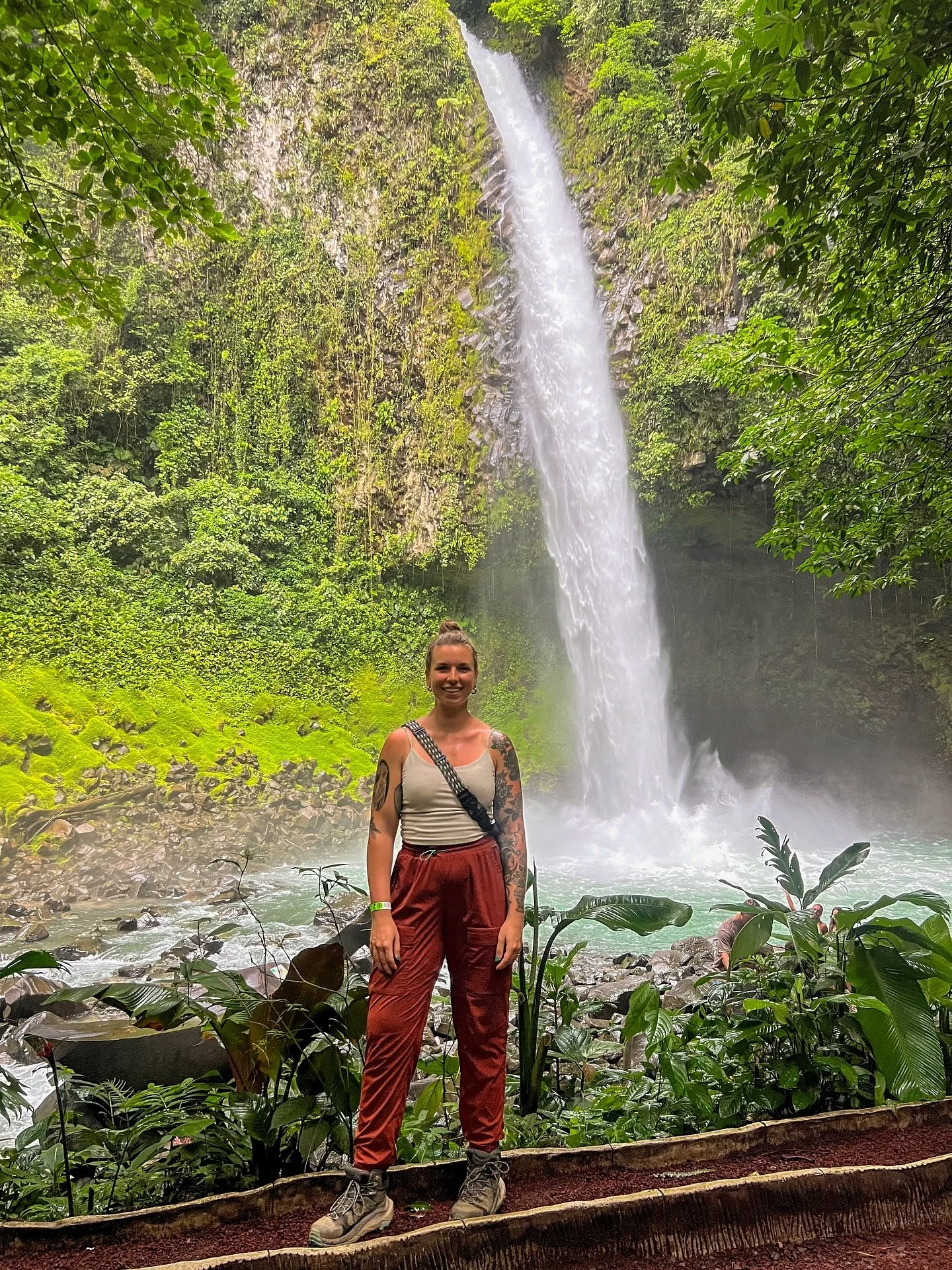 grounded in the nature and spirit of Costa Rica 🌱🌞🌧️ what a beautiful country
Congrats to my friends @emily_mcgowan and @dario_____p on their beautiful wedding! Thank you for the reason for the trip