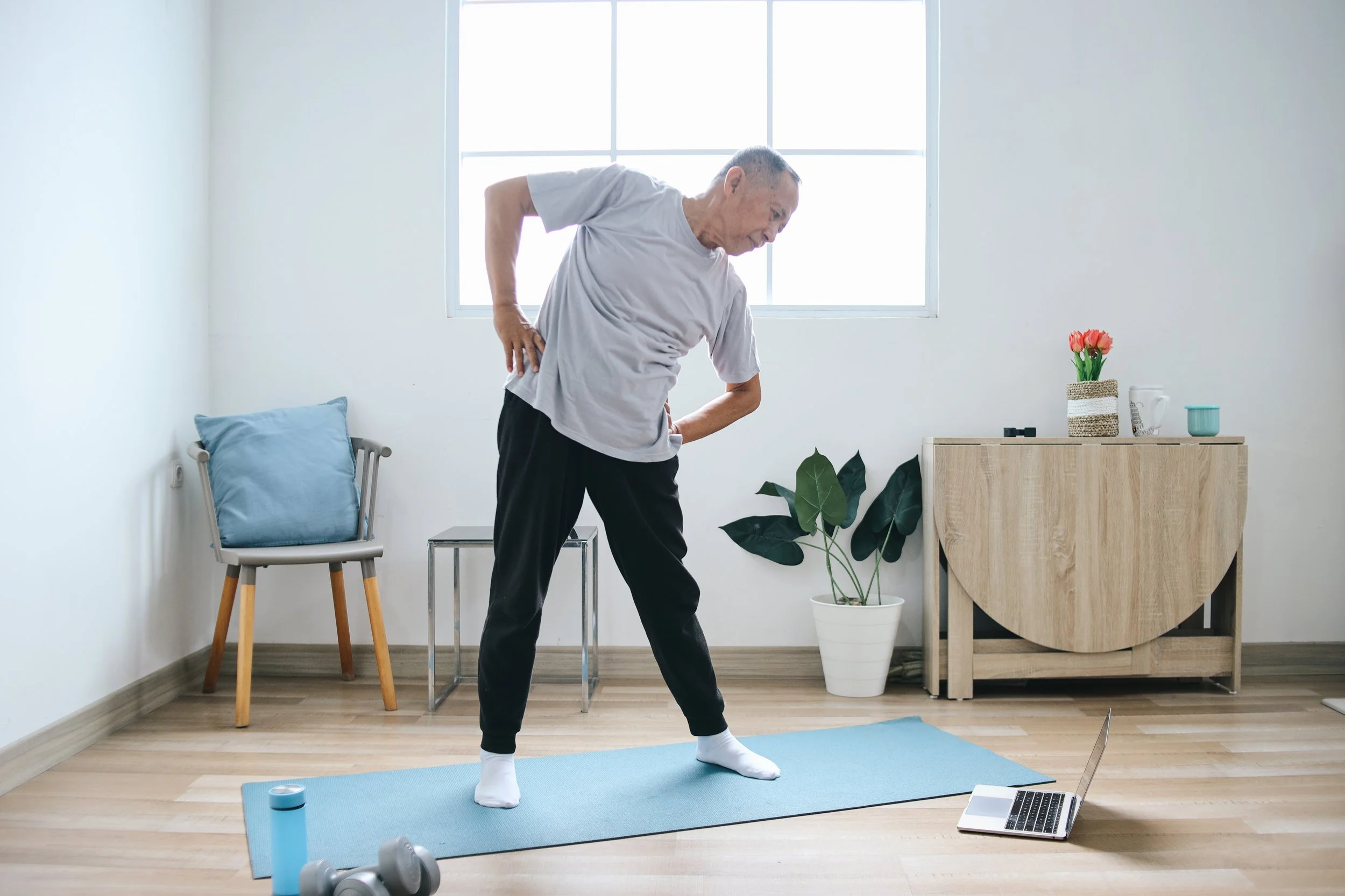 A Simple 5-Minute Daily Routine to Reduce Back Pain