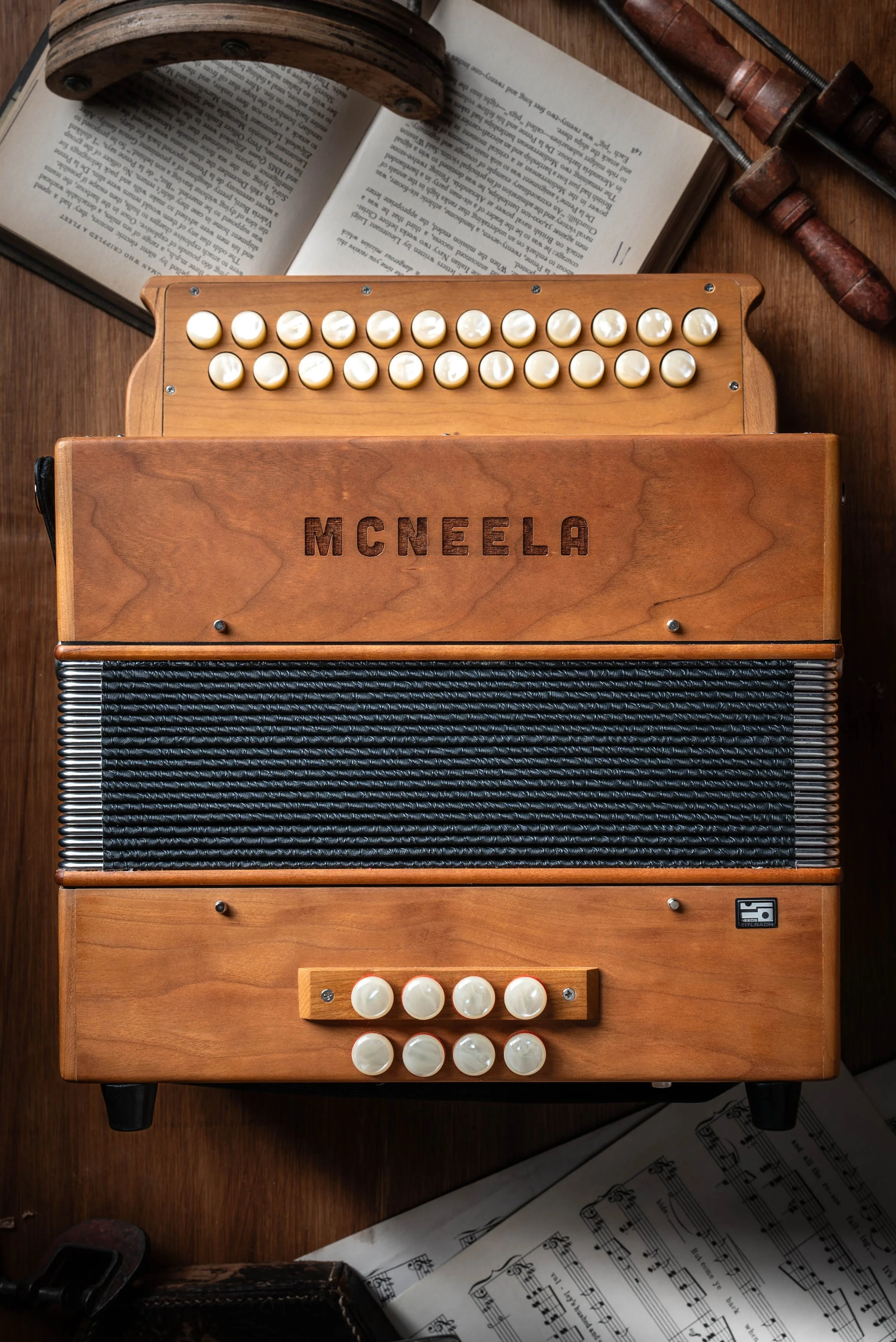 230705_MN23_Accordion_Original_1.jpg