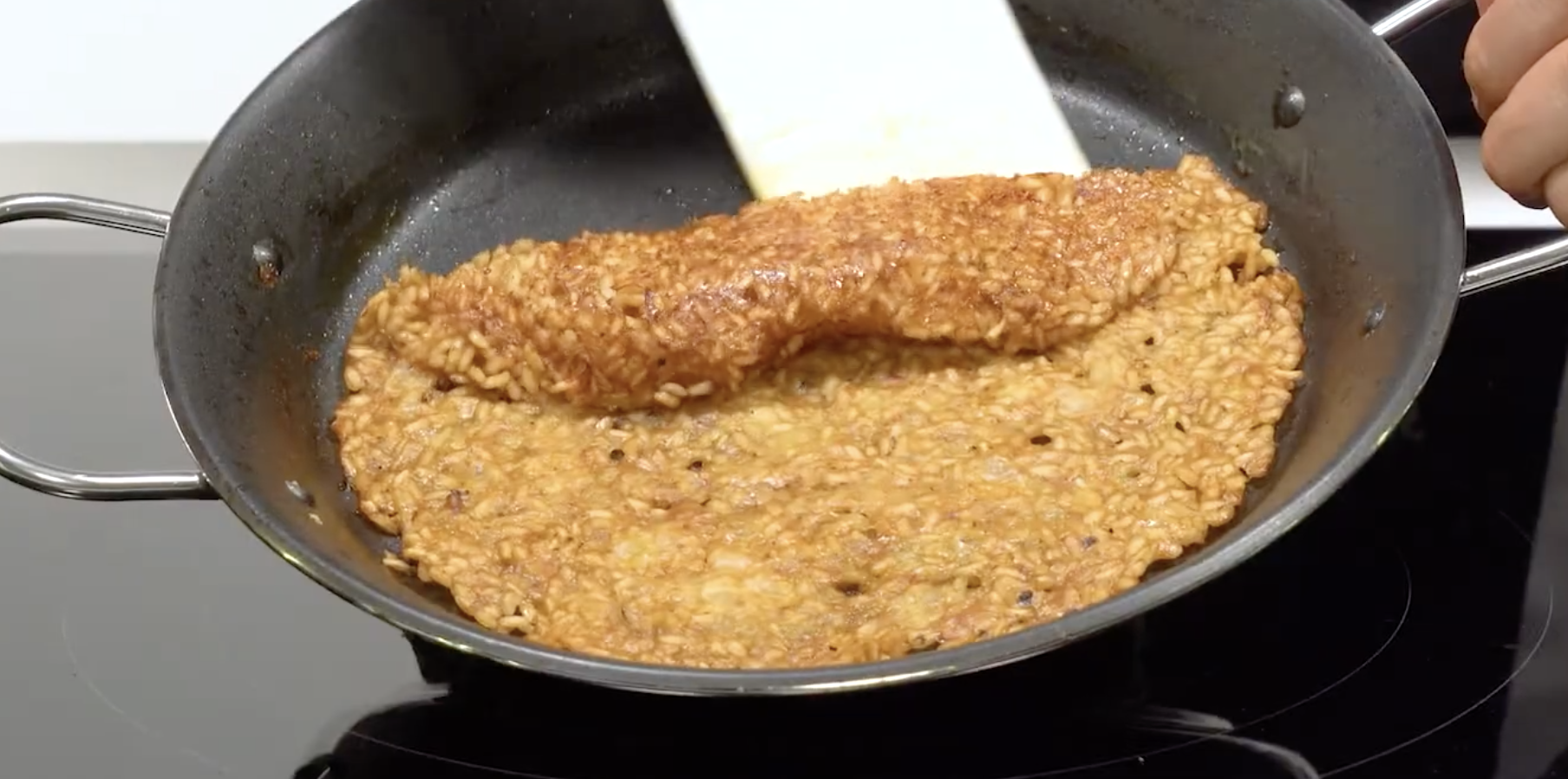 The Alchemy of Fire: The Secret to the Perfect Socarrat