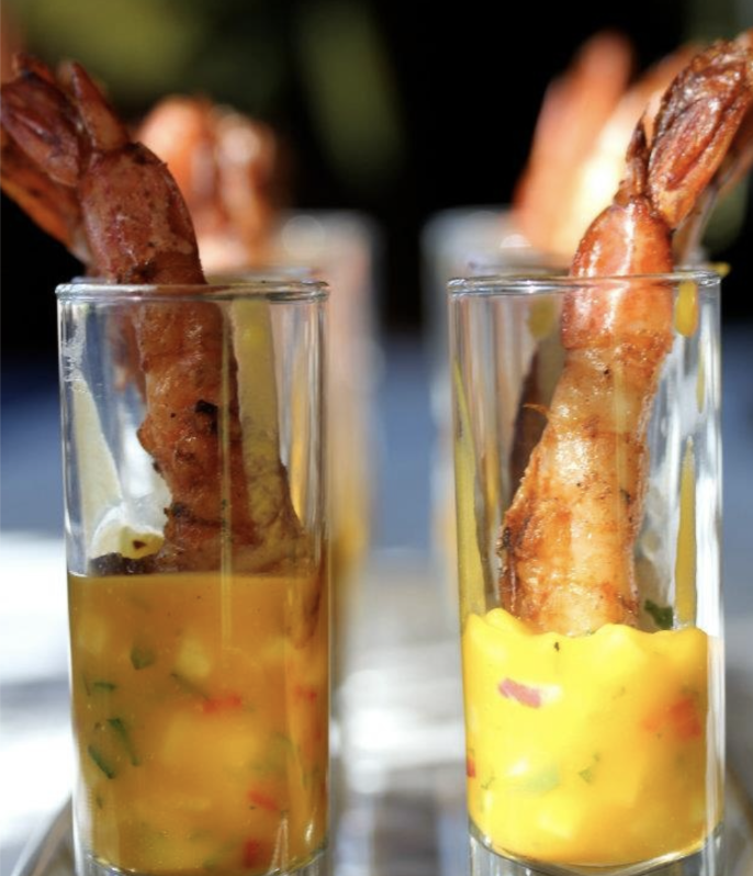 GRILLED SHRIMP w/ GARLIC & MANGO SALSA