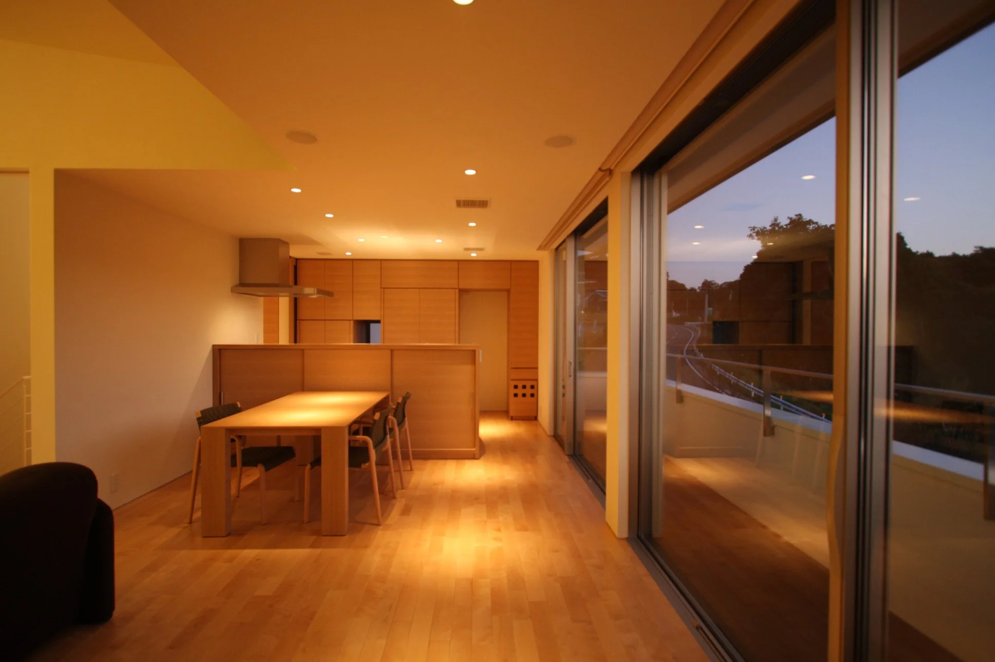 23 TheaterHouse食堂夕景4.jpg