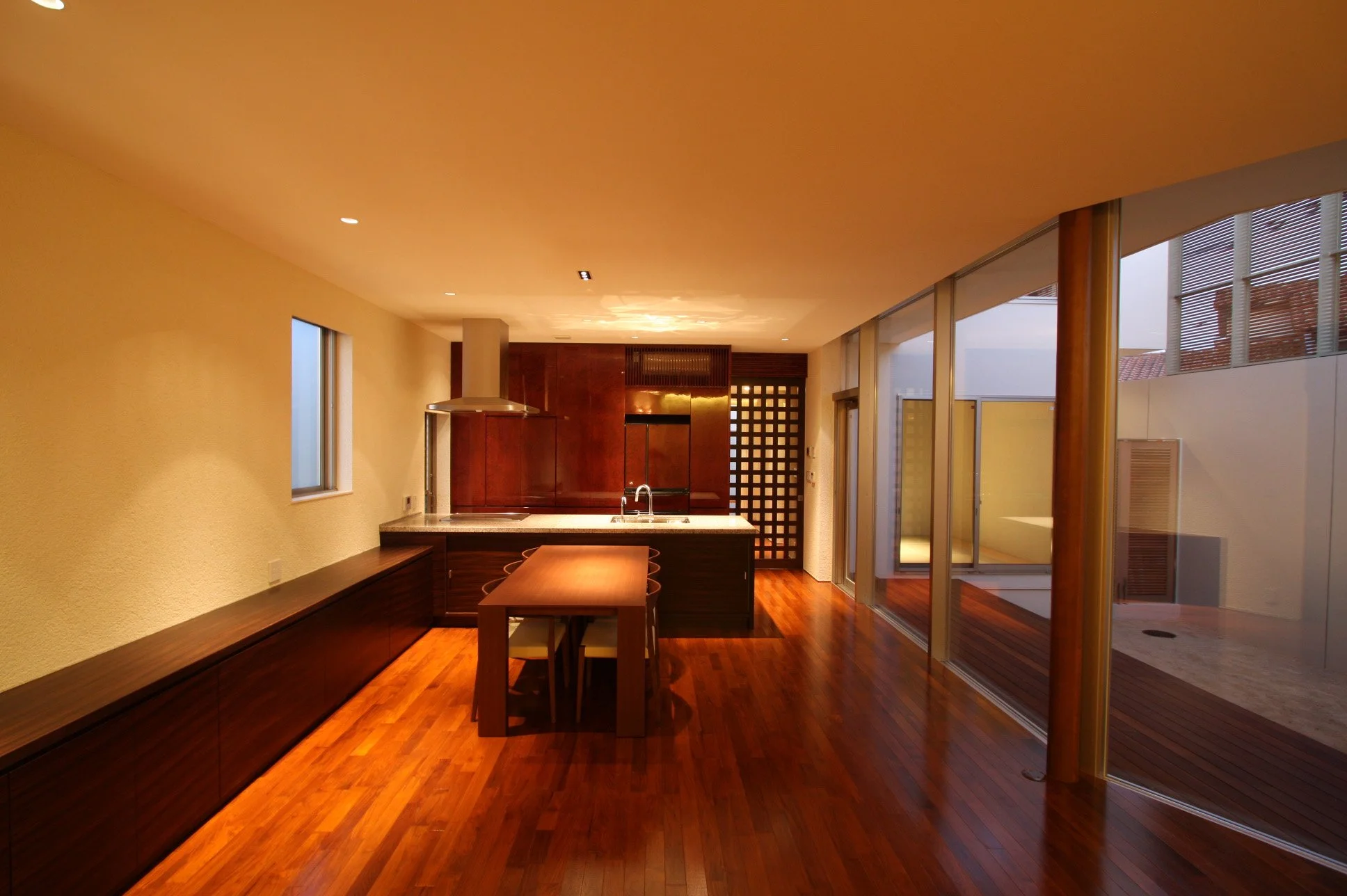 On GreenIMG_3827.JPG