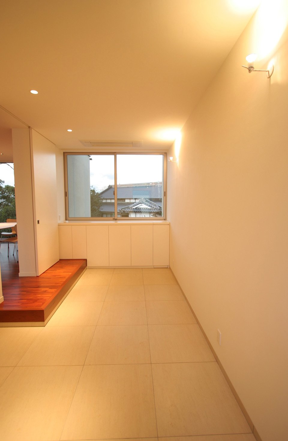 15　玄関夕景1PHOTOBACK.jpg